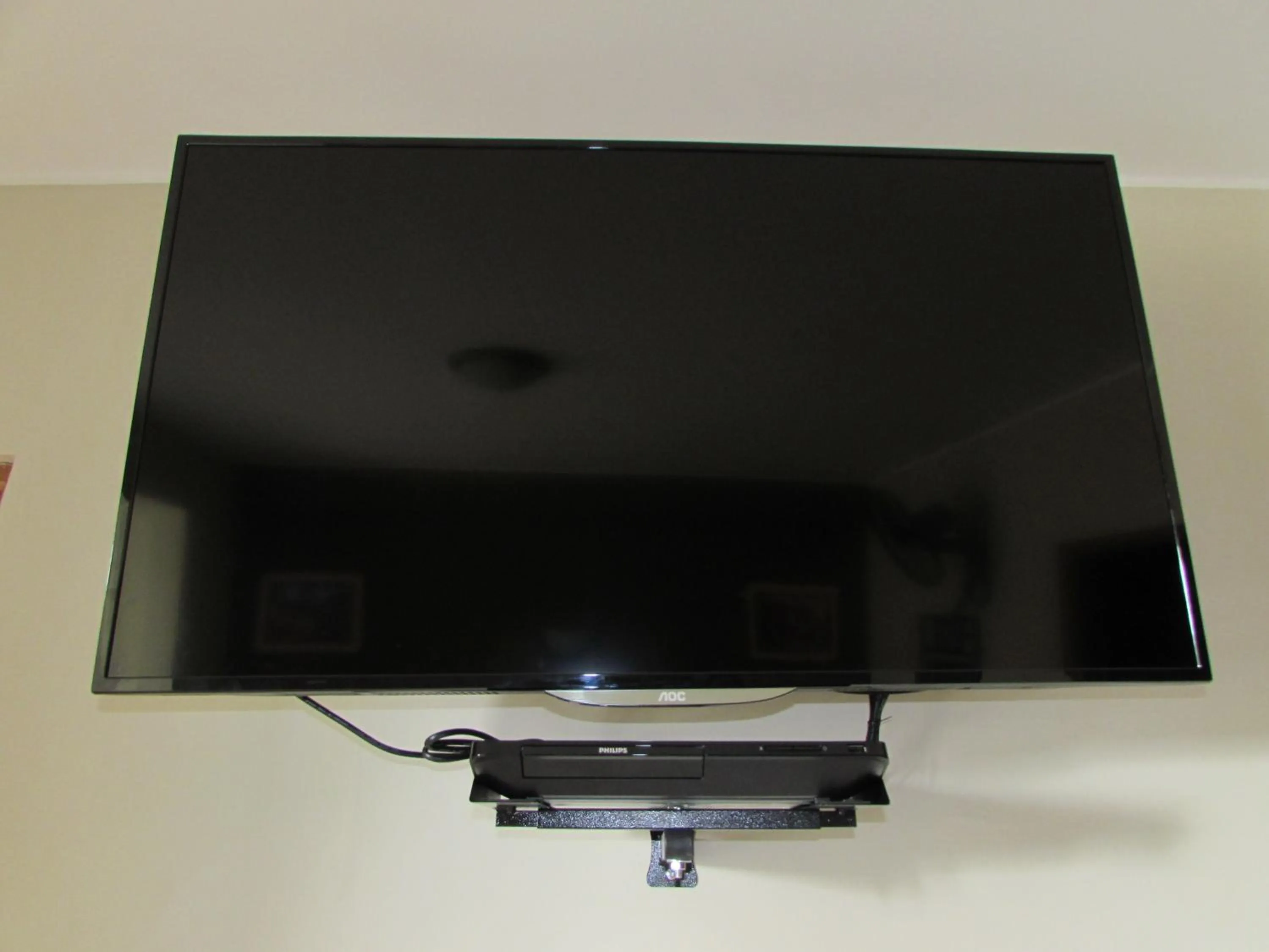 TV and multimedia in Hotel Bohemia