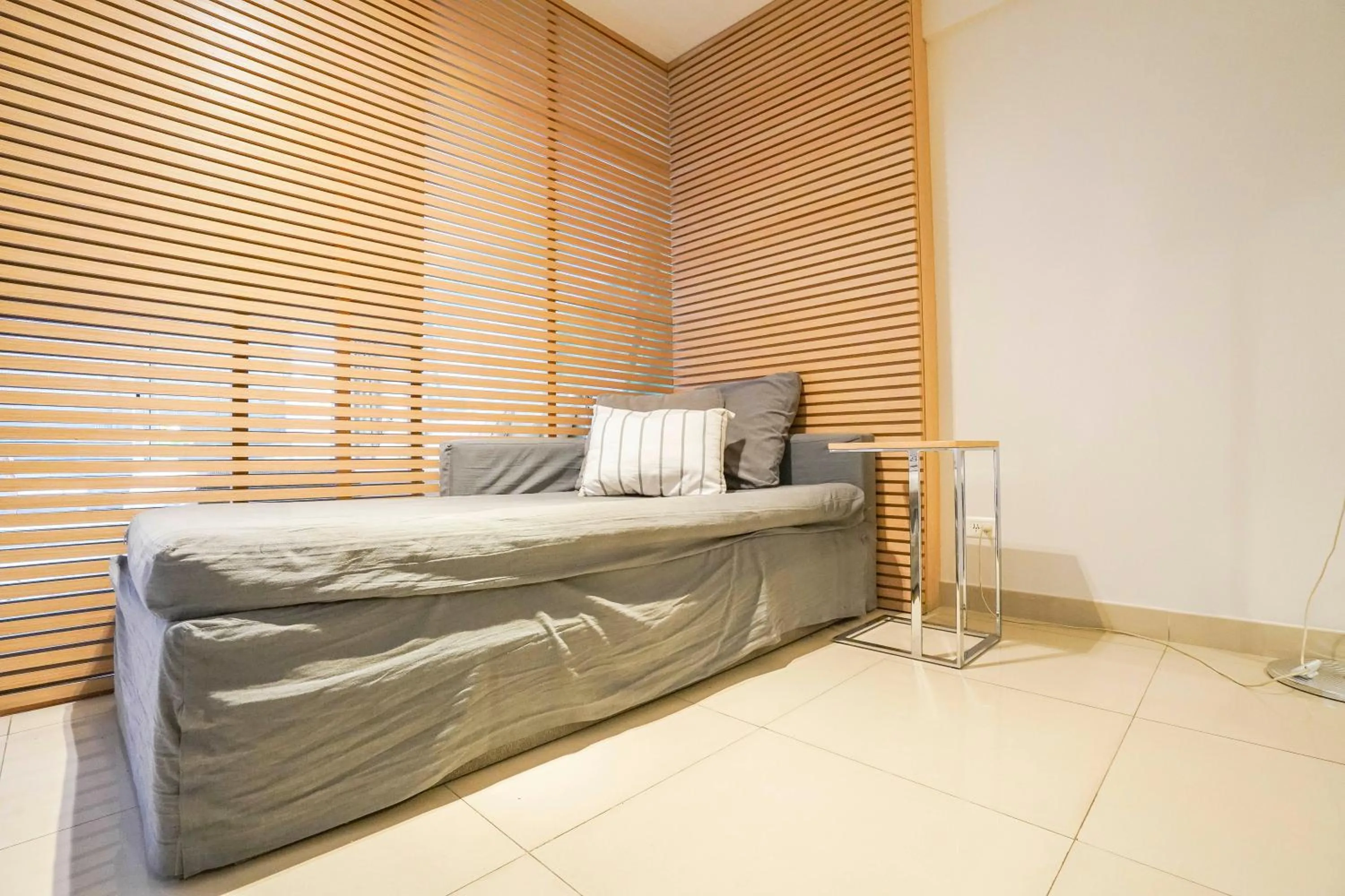 Living room, Bed in Dream Studios BA