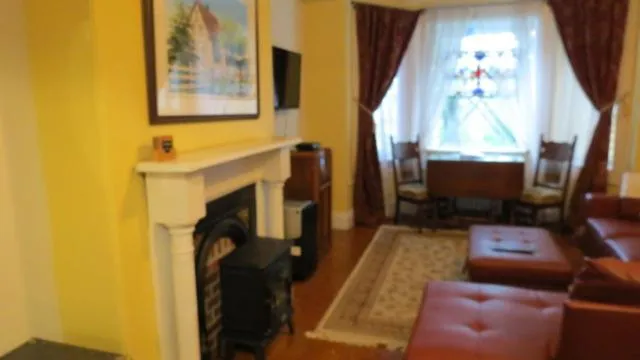 The Roses Heritage Inn