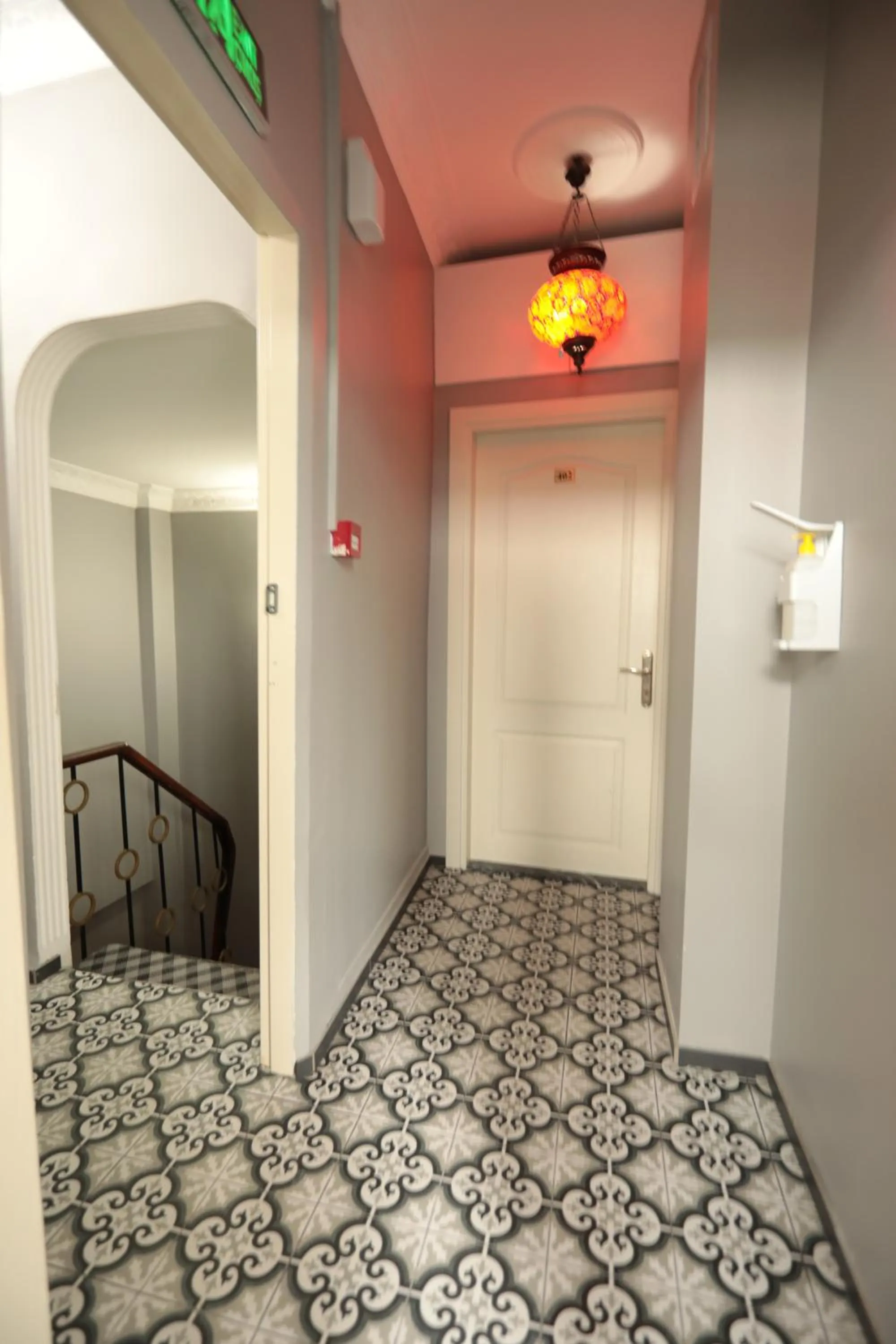 Inner courtyard view in White Pearl Apart Hotel