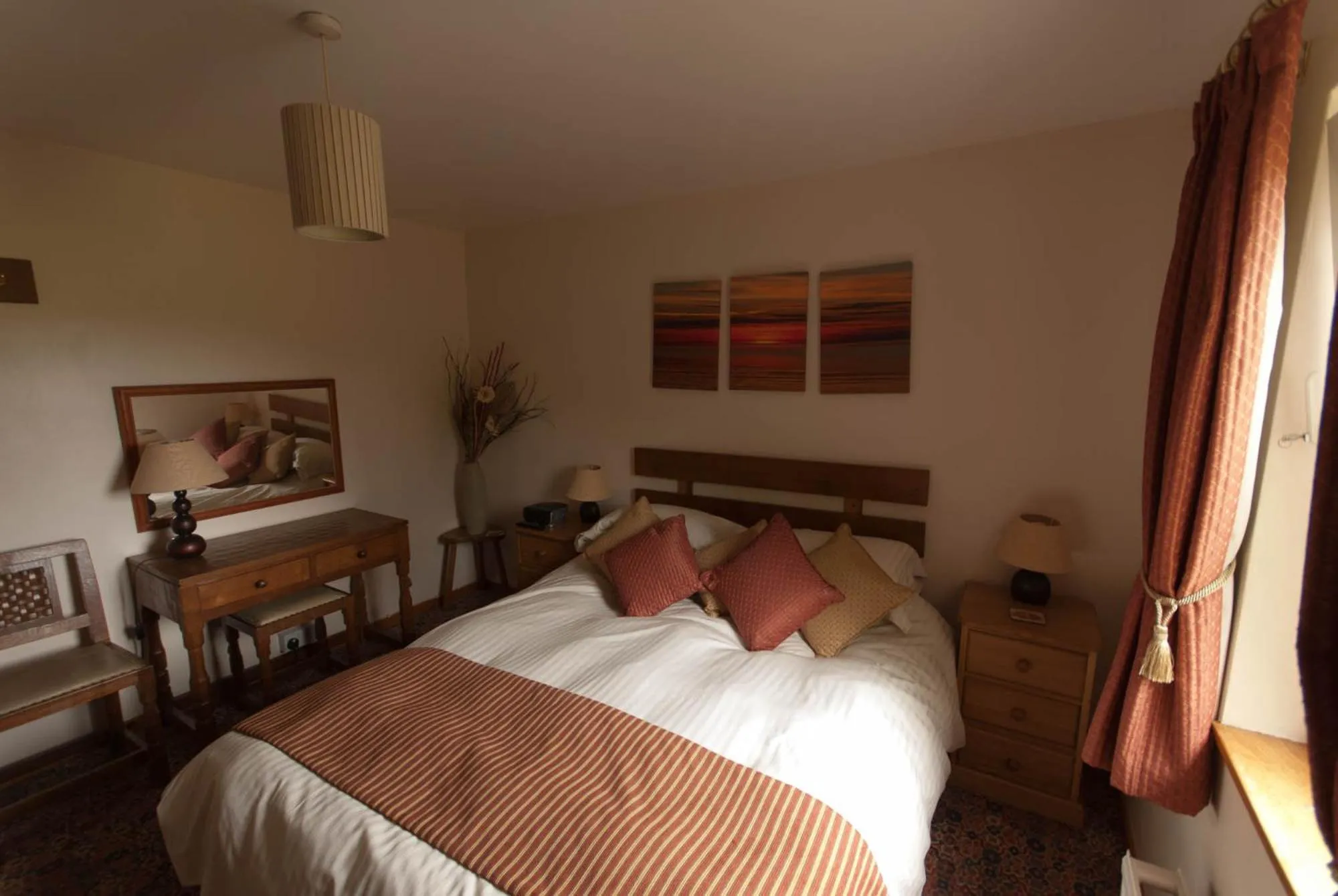Bedroom, Bed in Greyfield Farm Cottages
