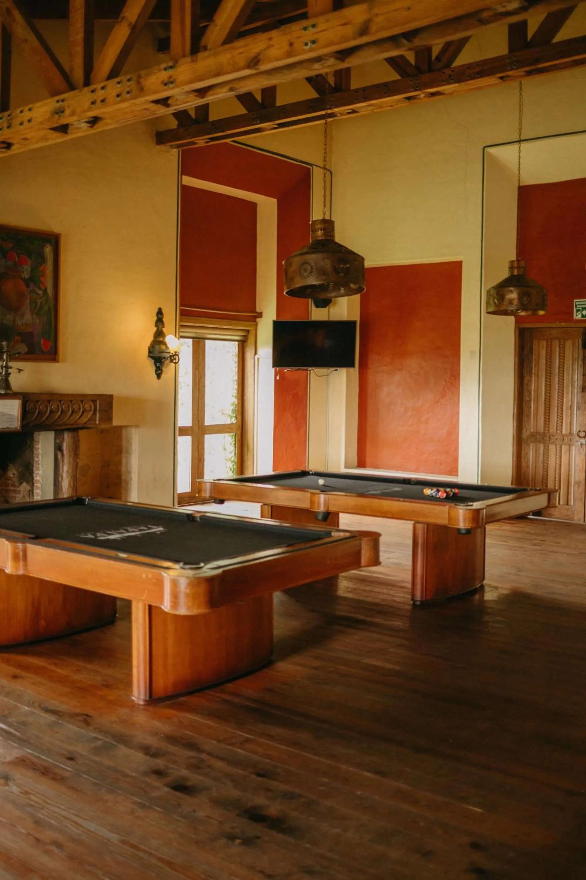 Lounge or bar in Tapalpa Country Club Hotel