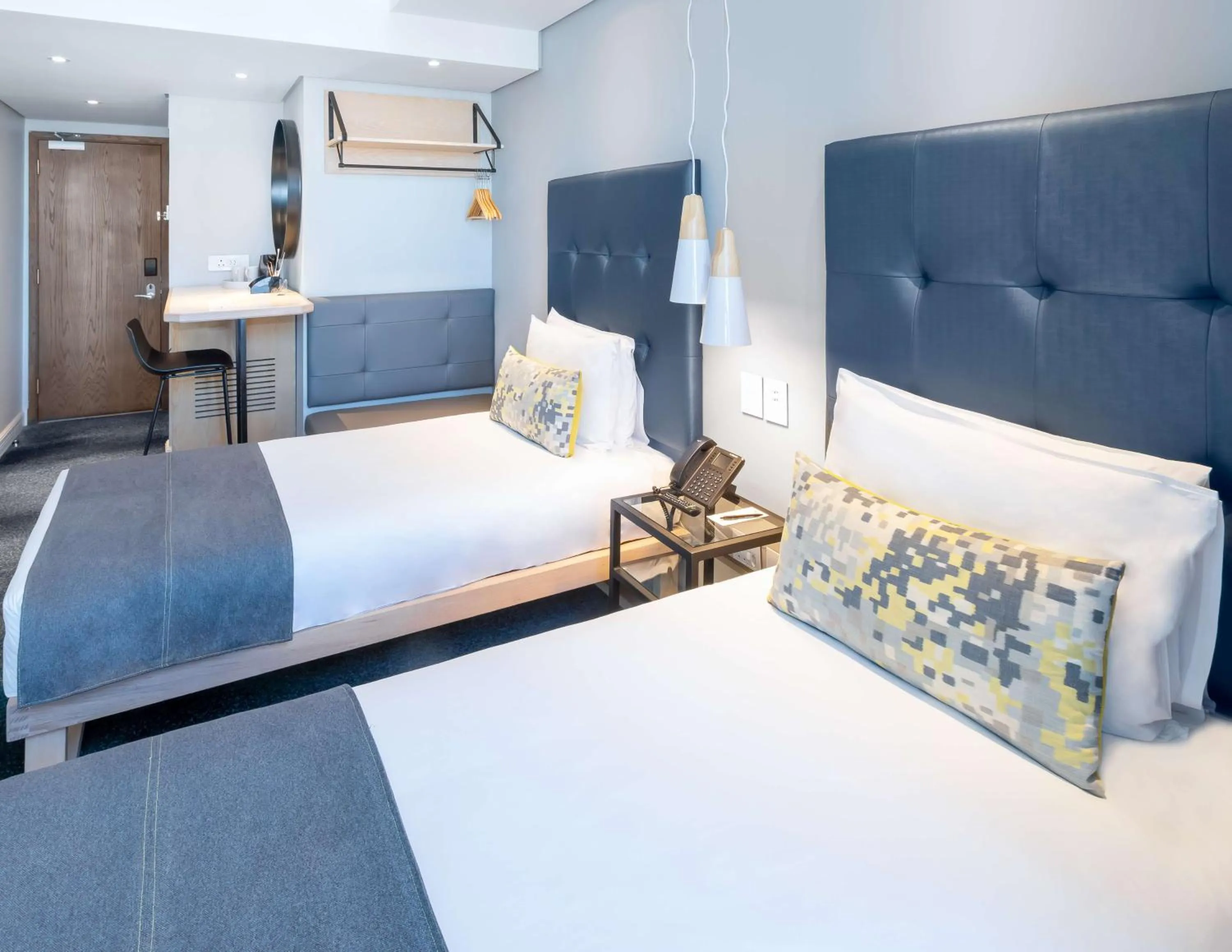 Bedroom, Bed in StayEasy Cape Town City Bowl