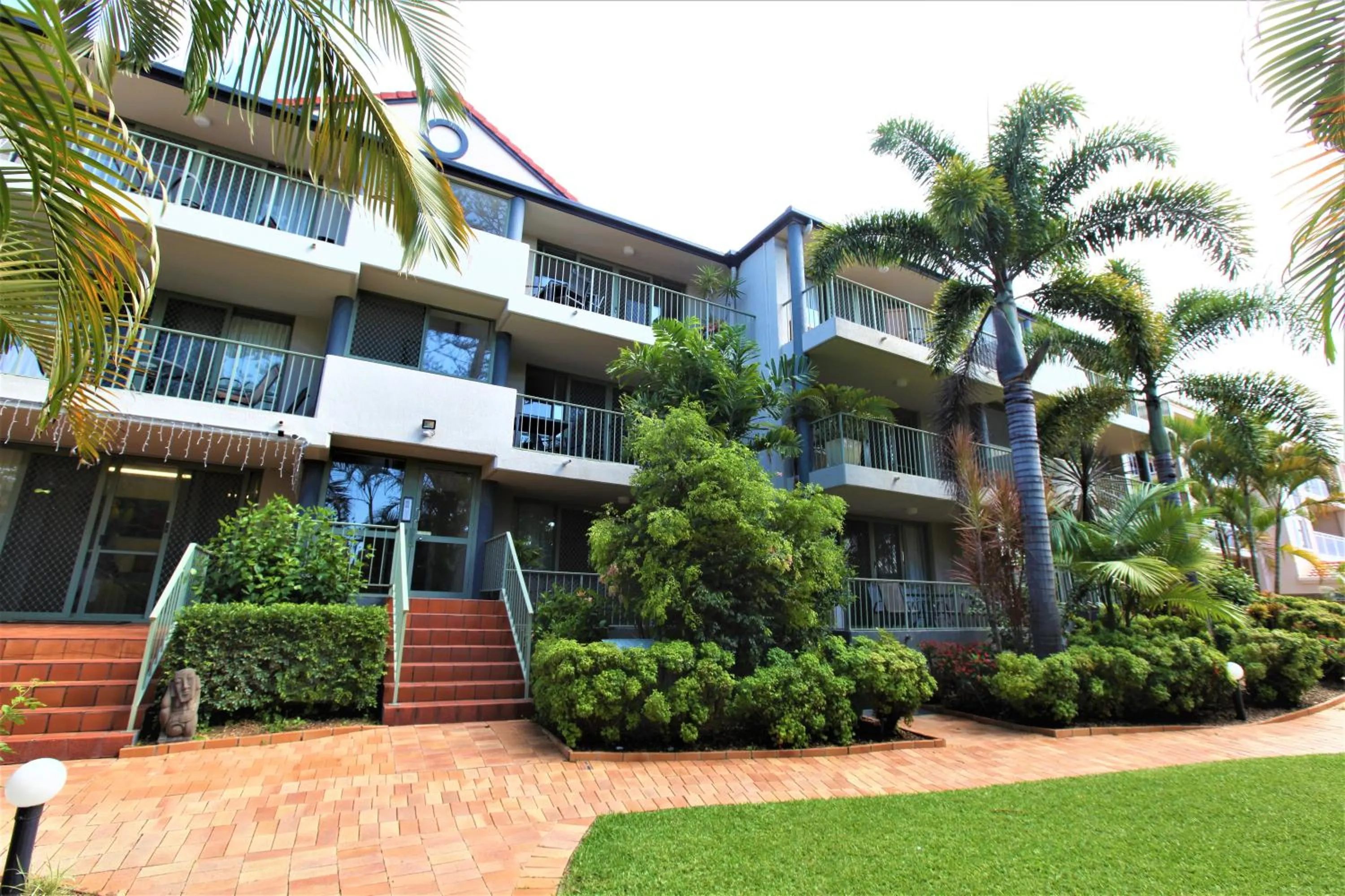 Property building in Montana Palms Resort