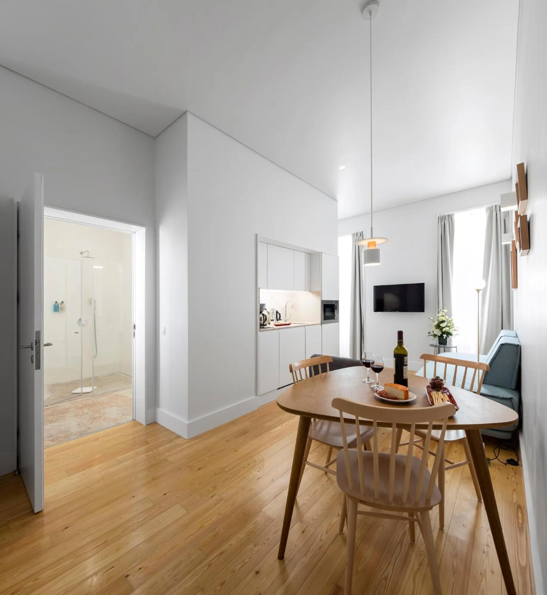 Dining area in Lisbon Serviced Apartments - Benformoso