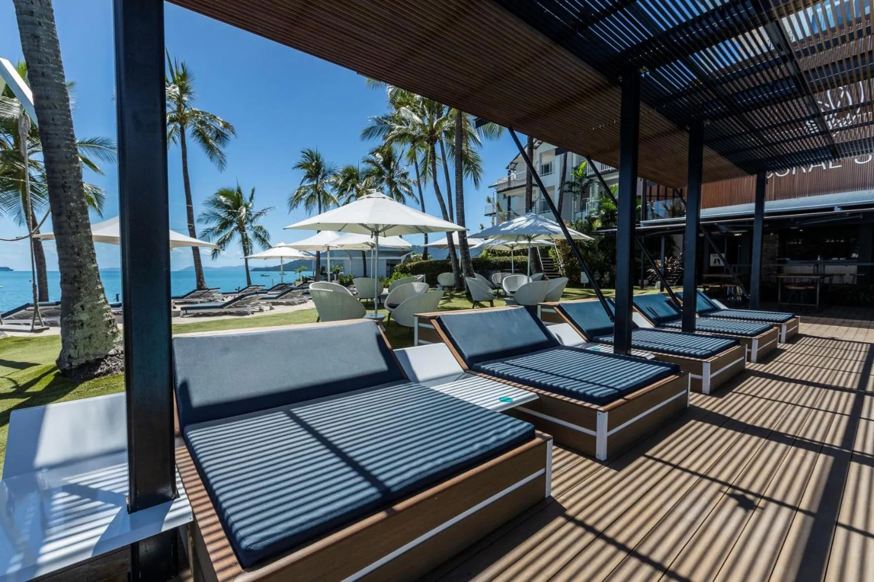 Day in Coral Sea Resort