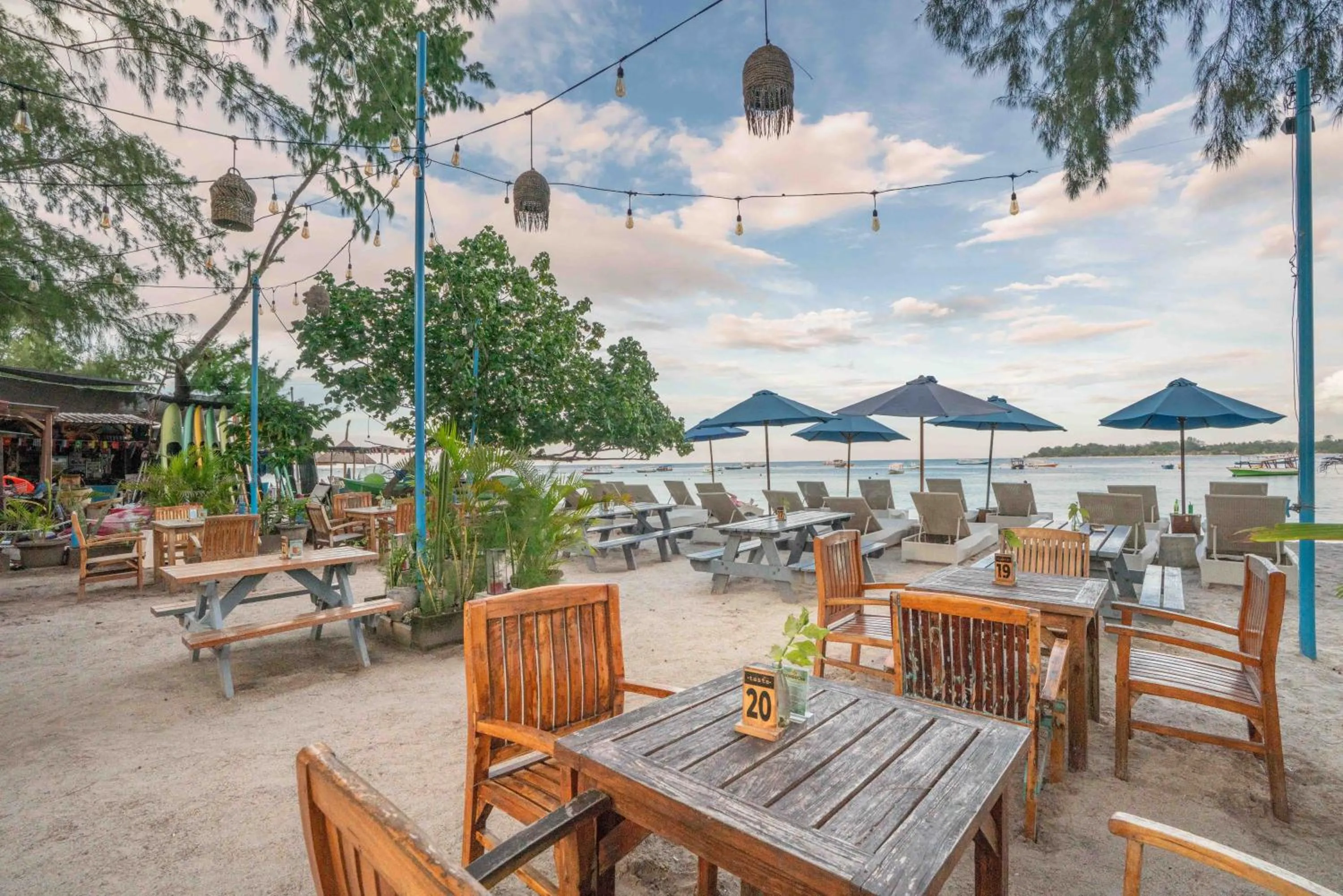 Restaurant/places to eat in Bale Sampan Boutique Bungalows