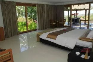 Bed in Villa Hening Jimbaran