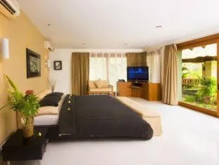 Bed in Villa Hening Jimbaran