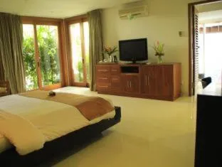 Bed in Villa Hening Jimbaran