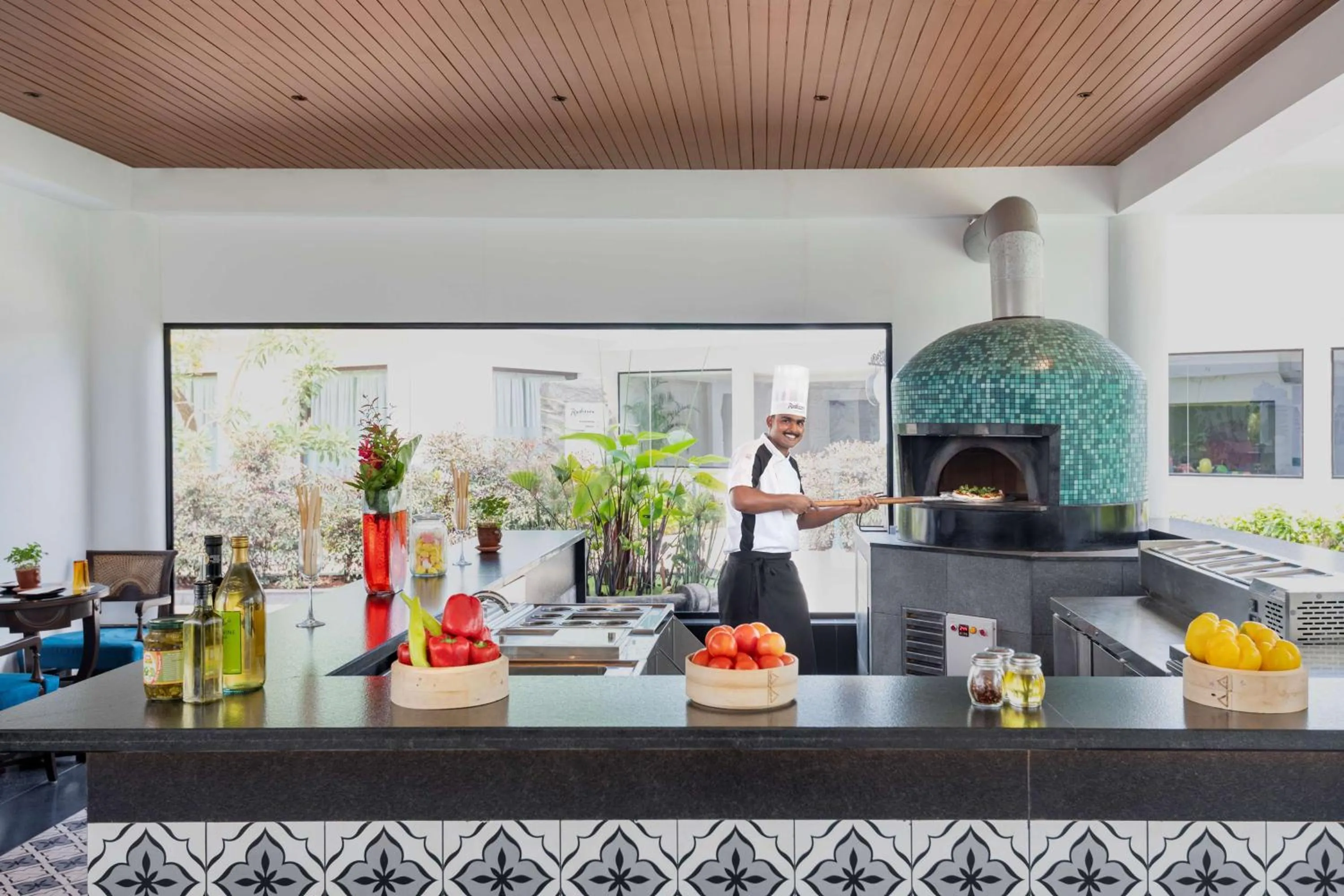 Lobby or reception in Radisson Resort Pondicherry Bay