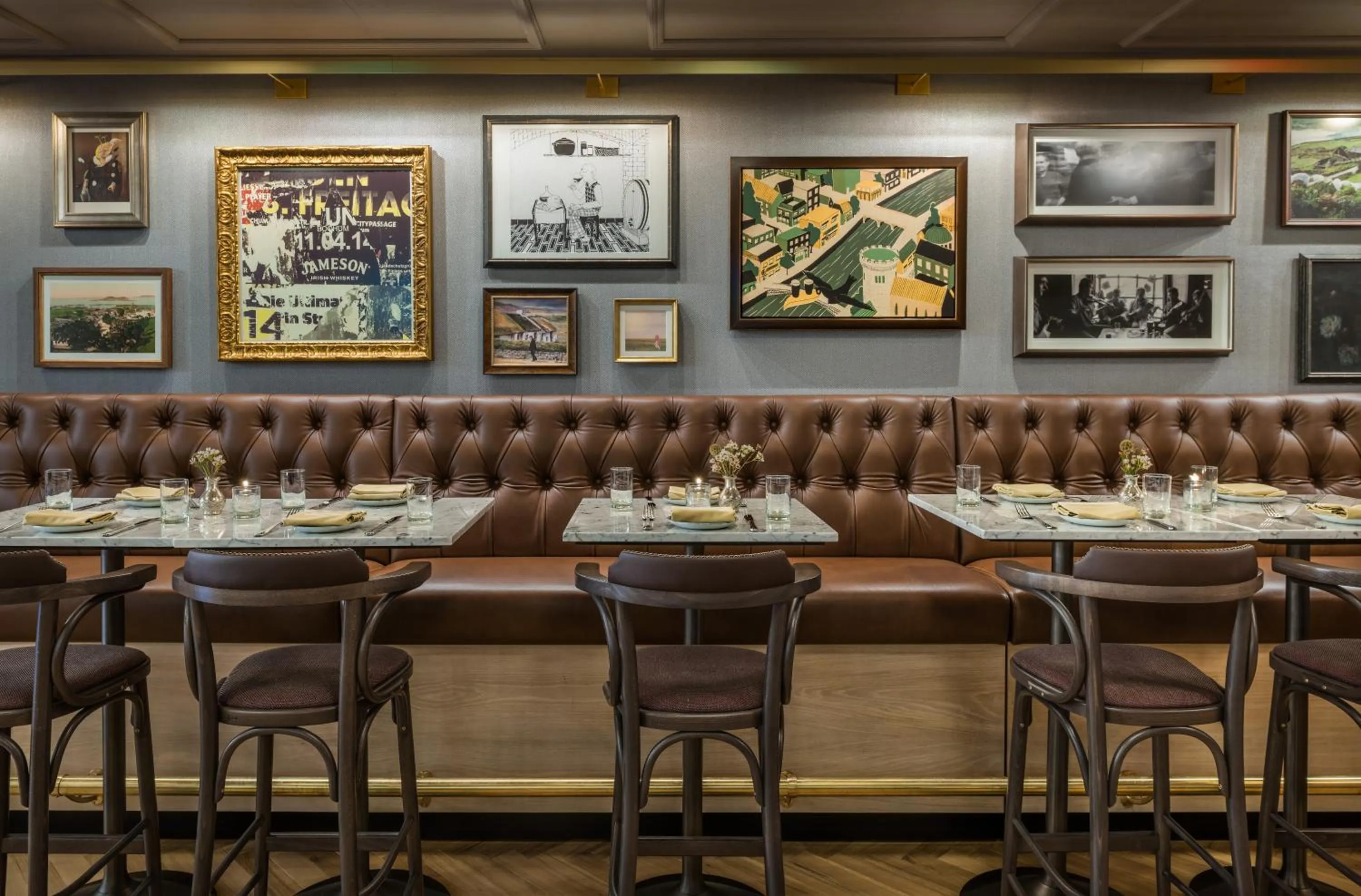 Restaurant/places to eat in Merrion Row Hotel and Public House