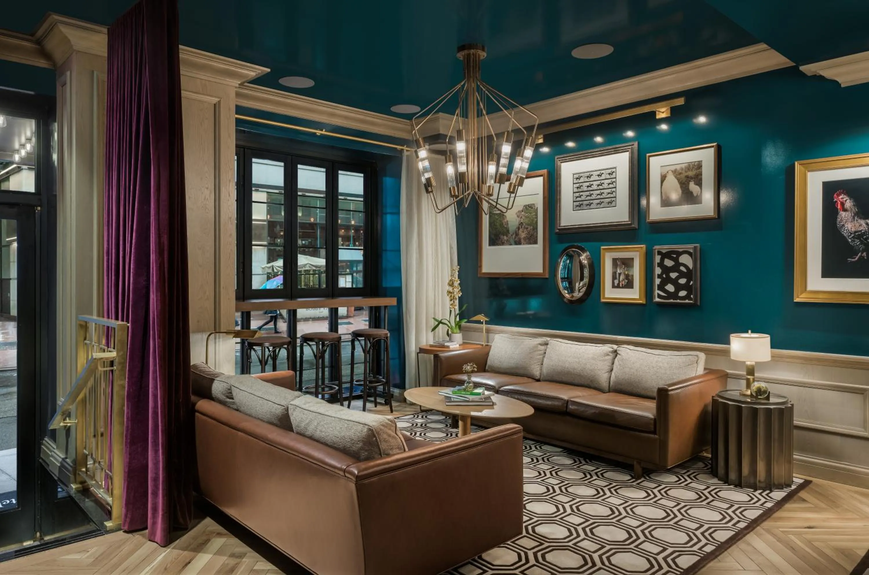 Lounge or bar in Merrion Row Hotel and Public House