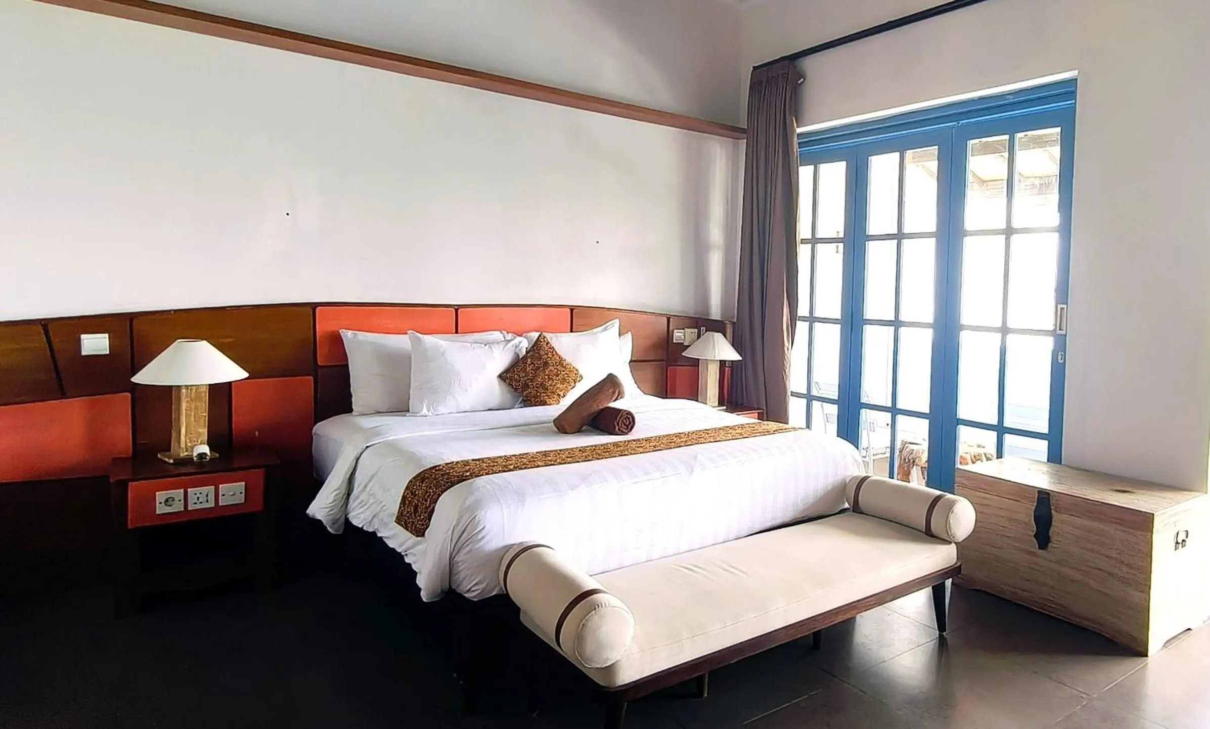 Bed in The Trawangan Resort