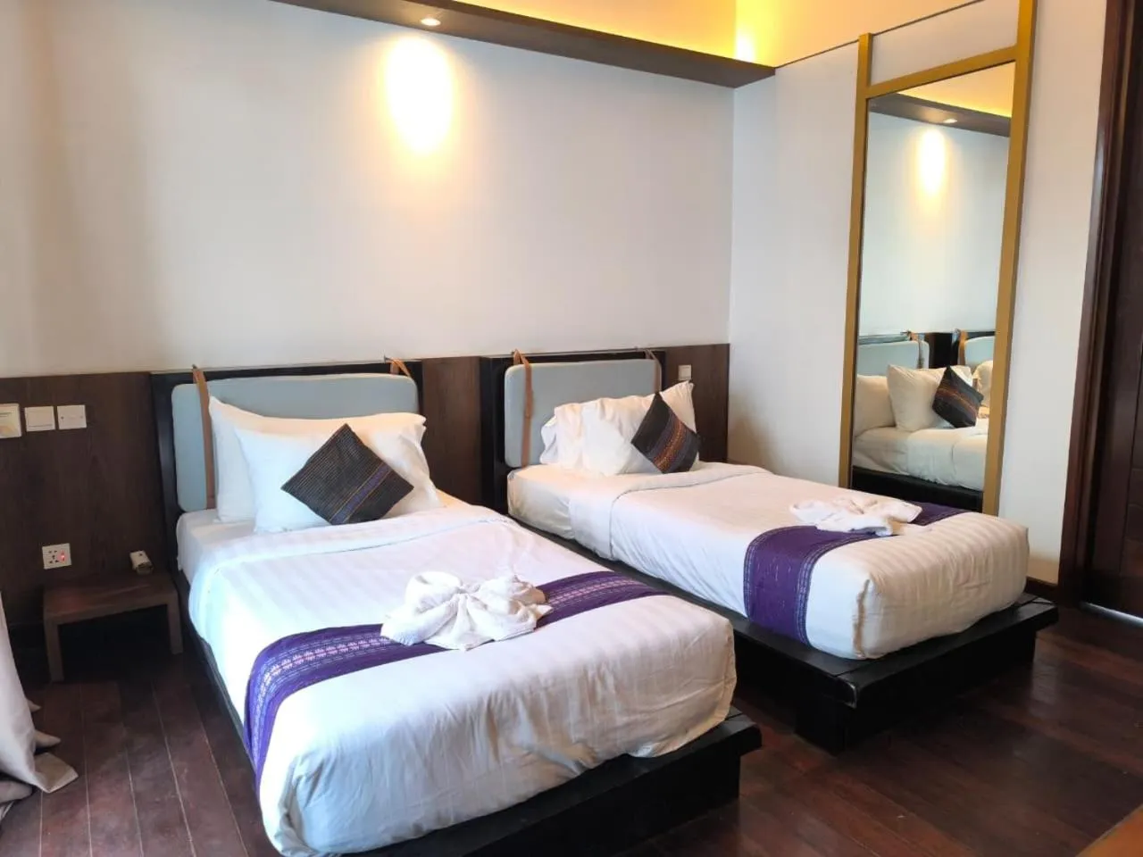 Bed in The Trawangan Resort