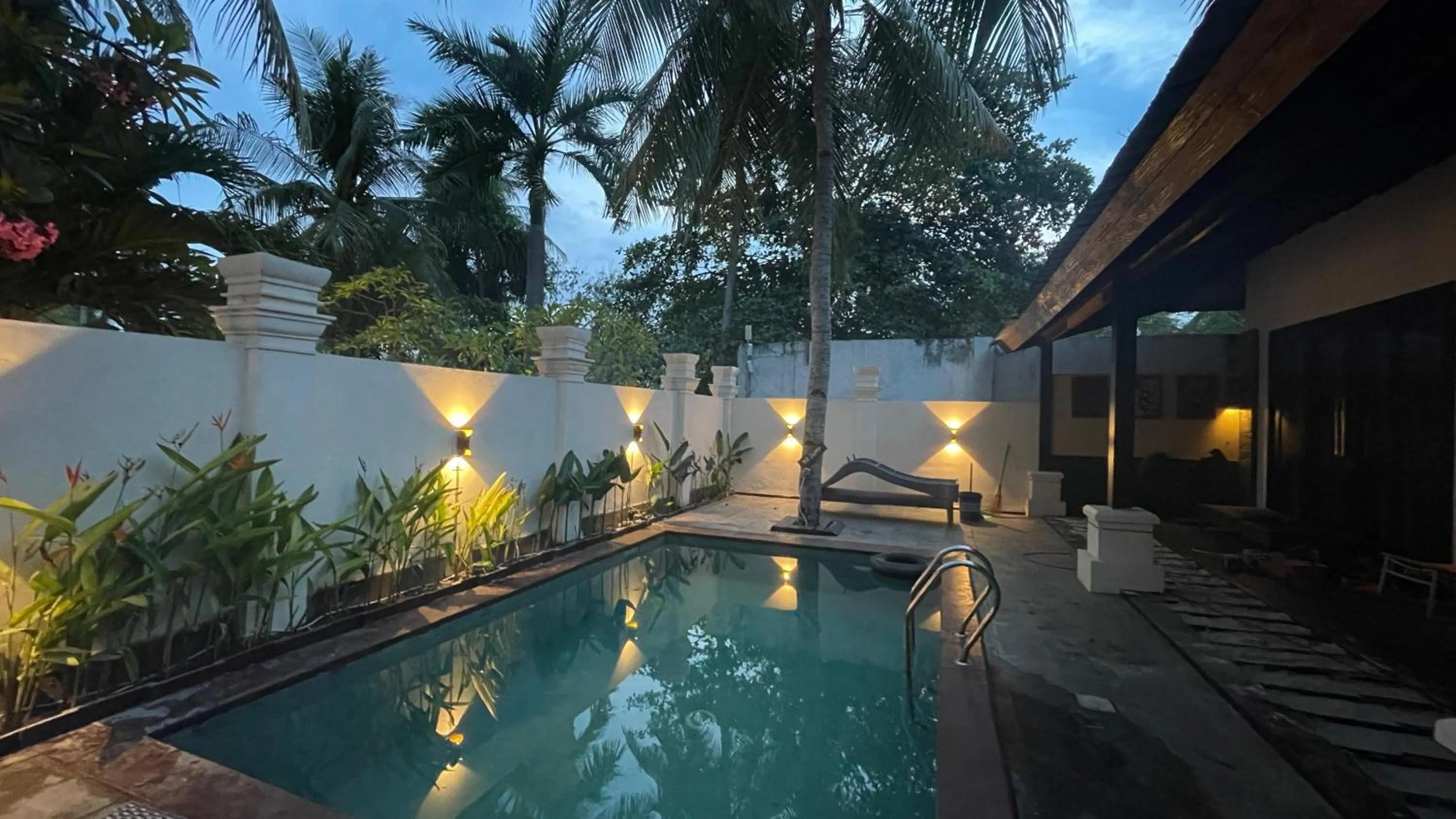 Pool view in The Trawangan Resort