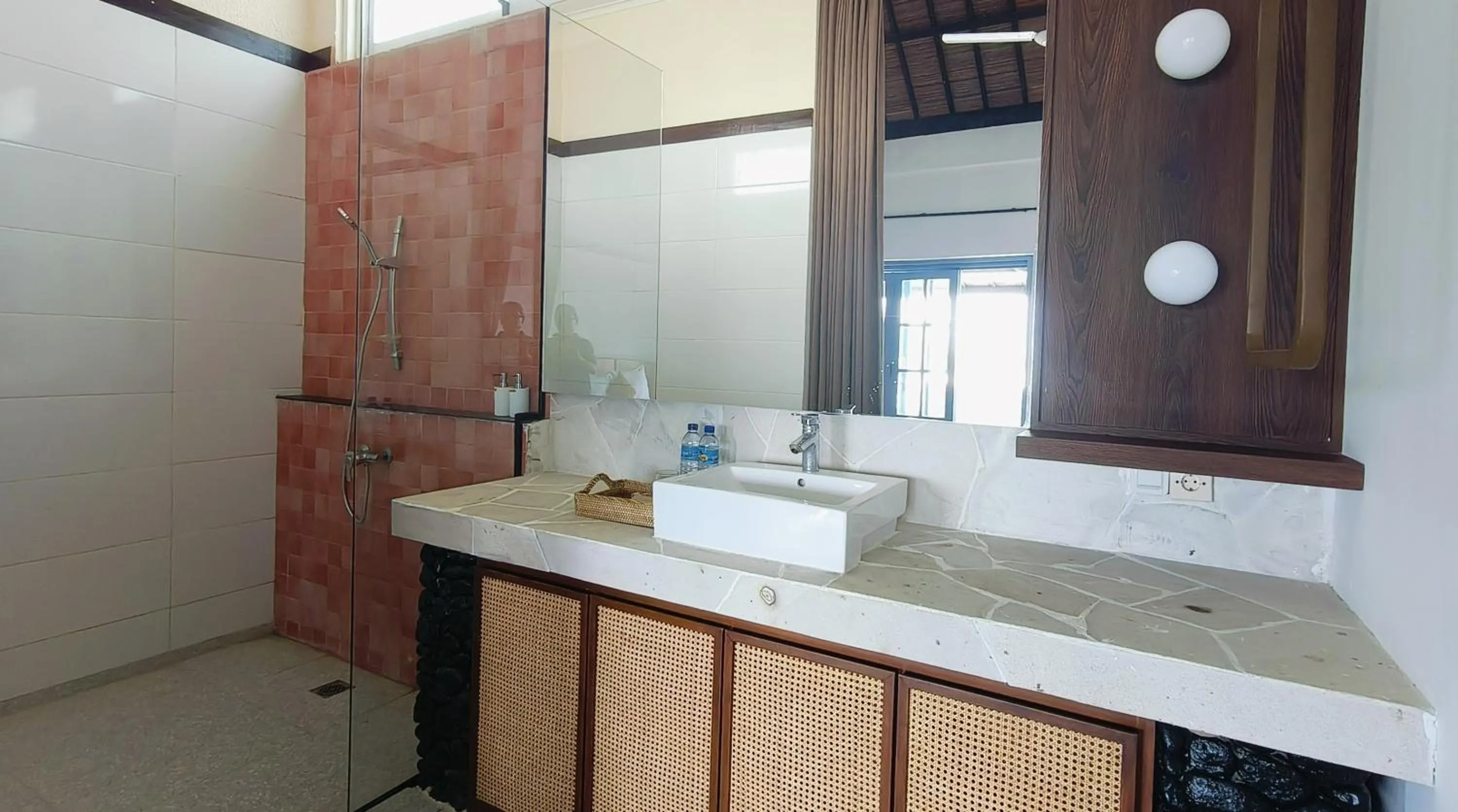 Bathroom in The Trawangan Resort