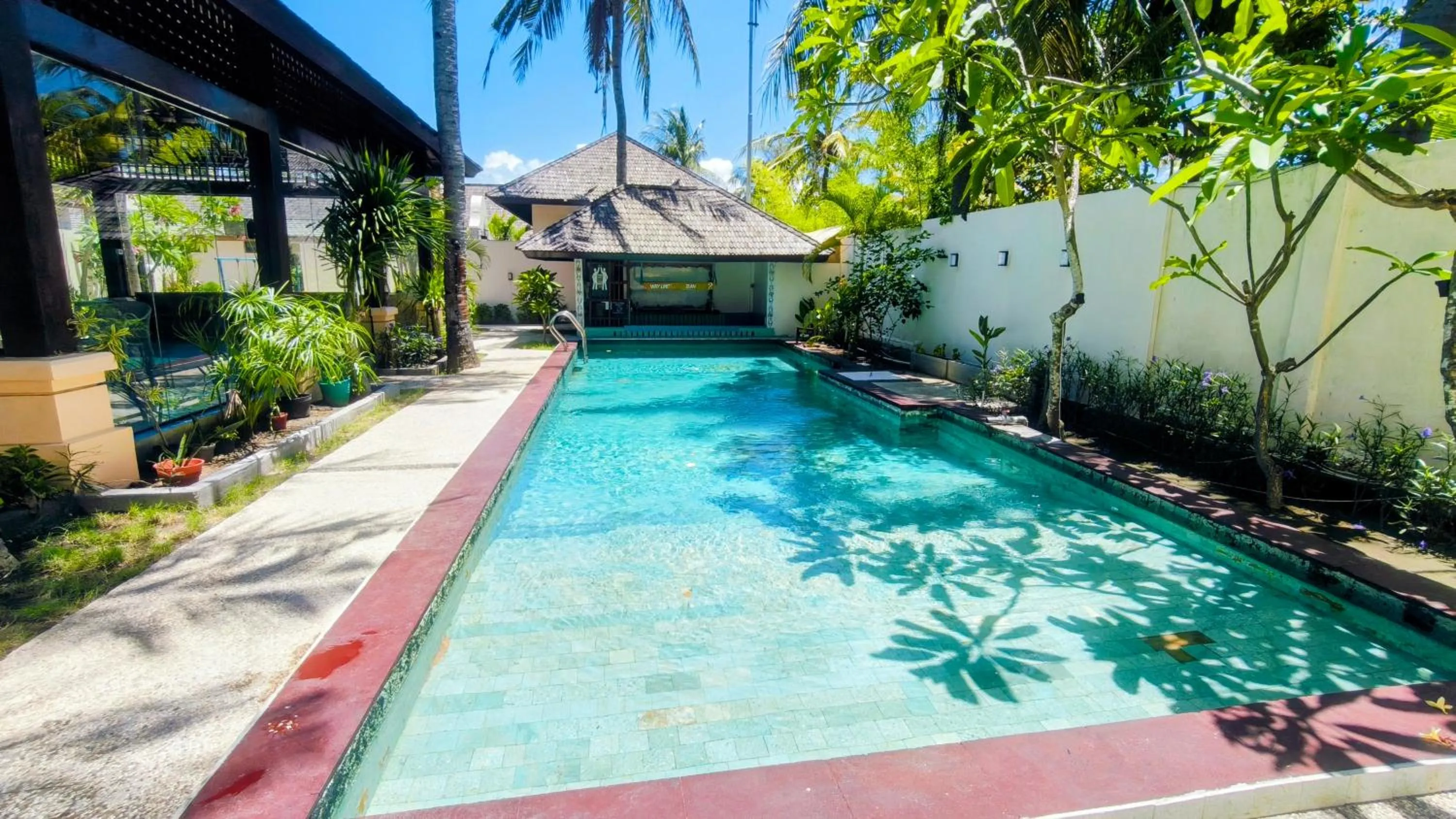 Swimming pool in The Trawangan Resort