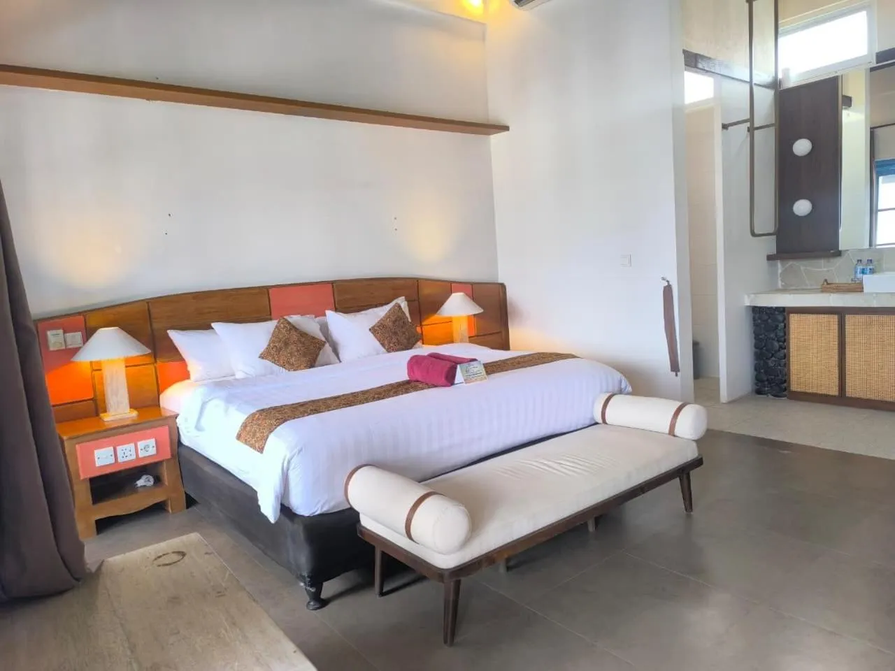 Bed in The Trawangan Resort