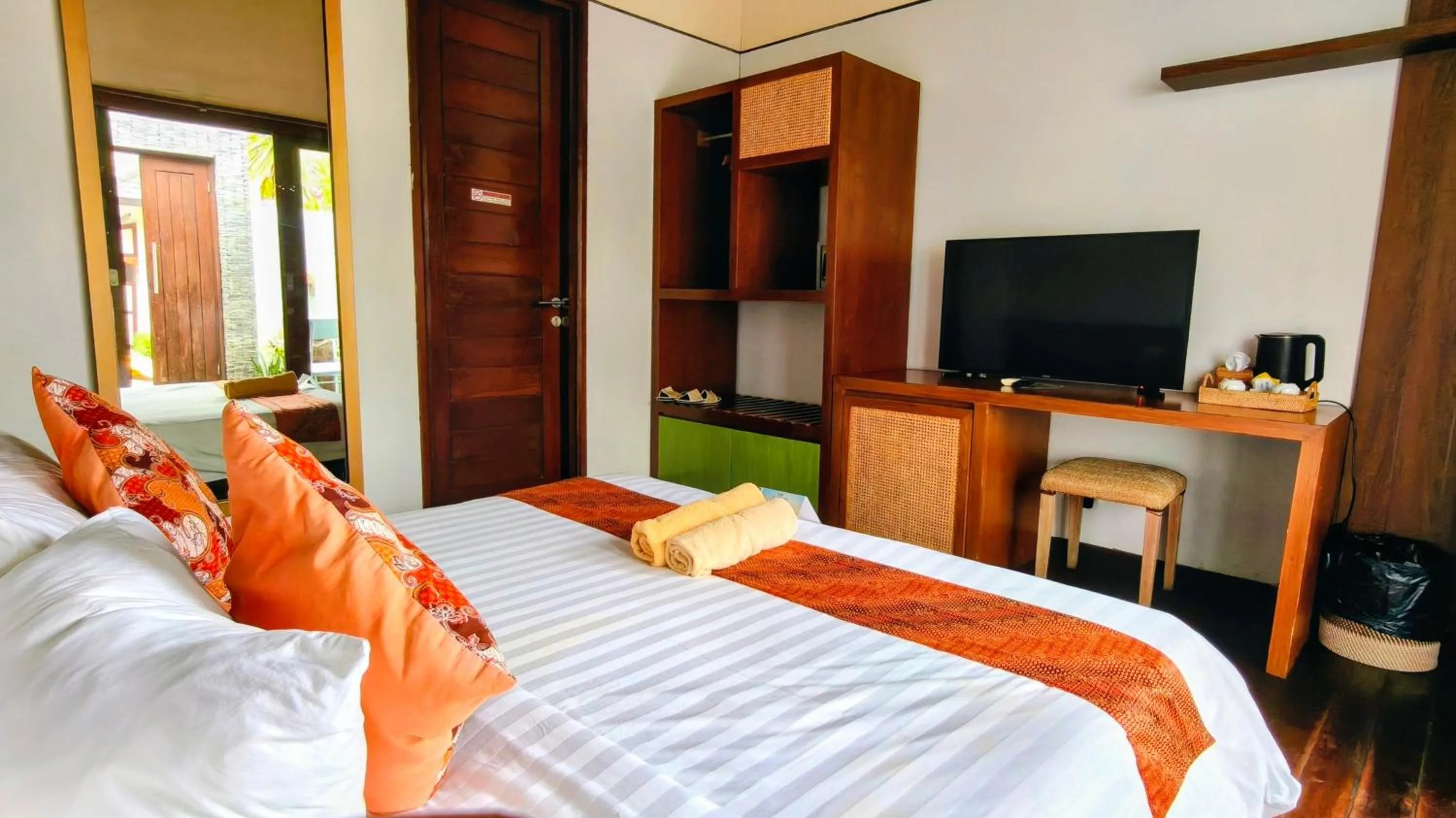 Bedroom, Bed in The Trawangan Resort