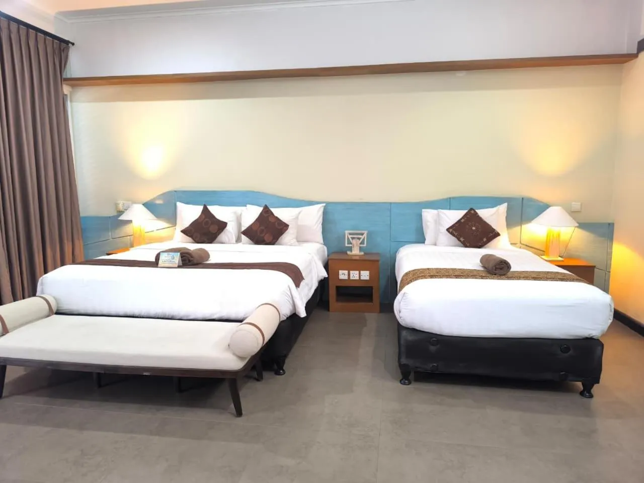 Bed in The Trawangan Resort