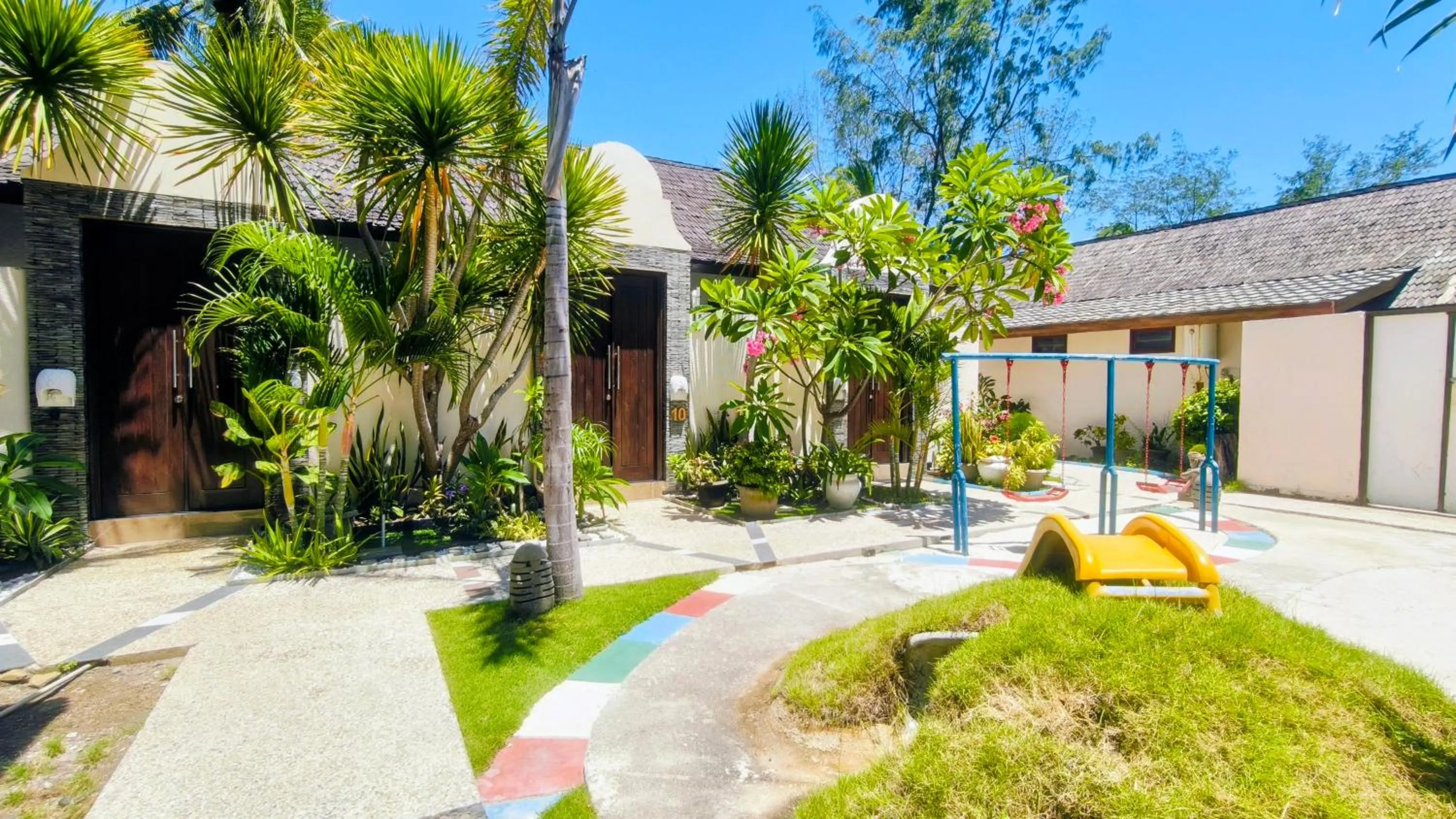 Children play ground in The Trawangan Resort