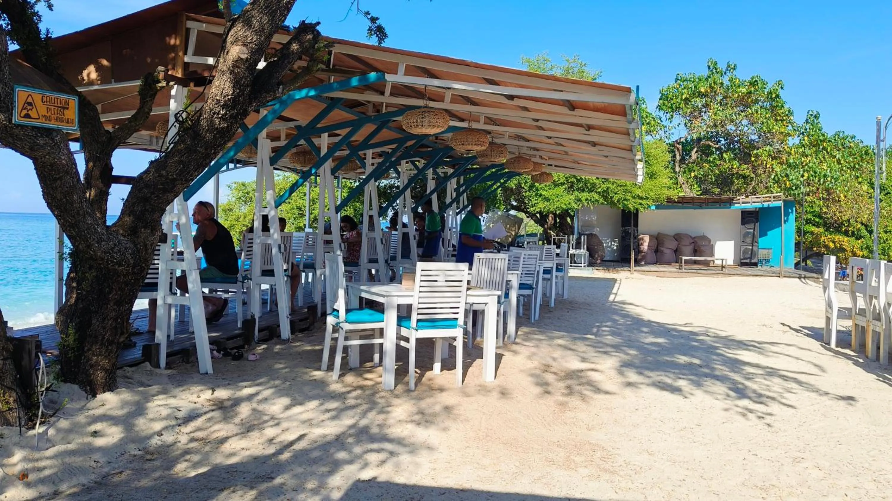 Restaurant/places to eat in The Trawangan Resort