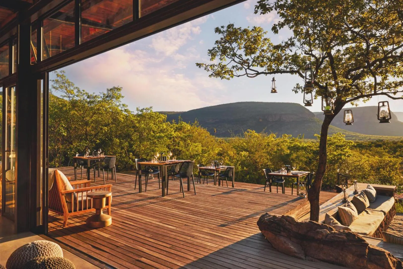 Dining area in Marataba Mountain Lodge