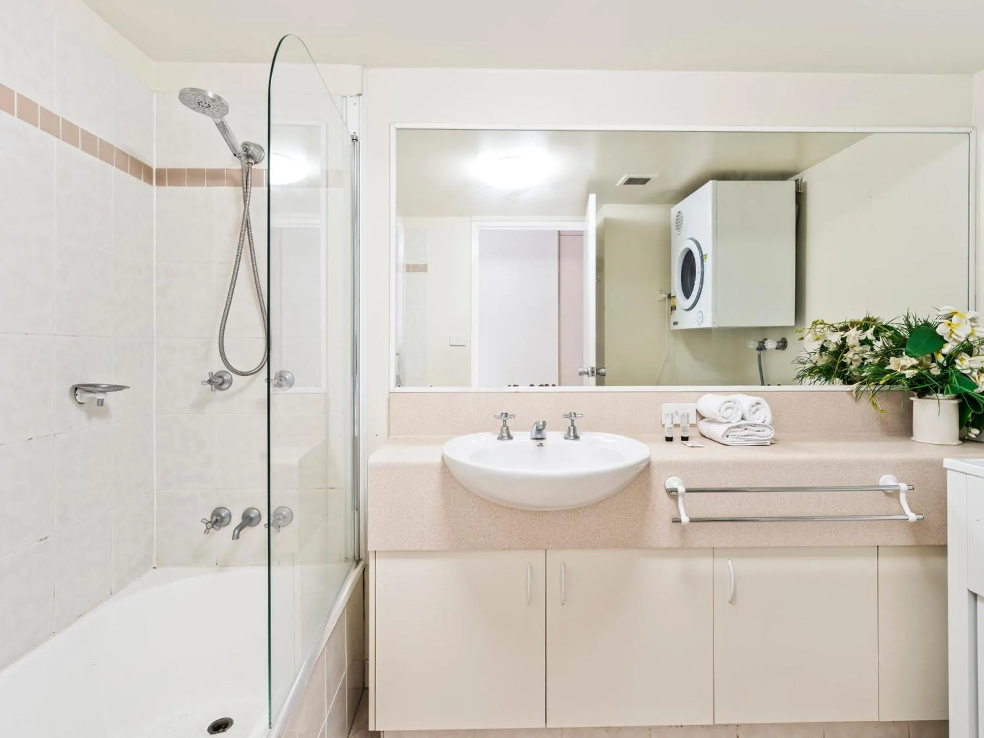 Miami Beachside Holiday Apartments