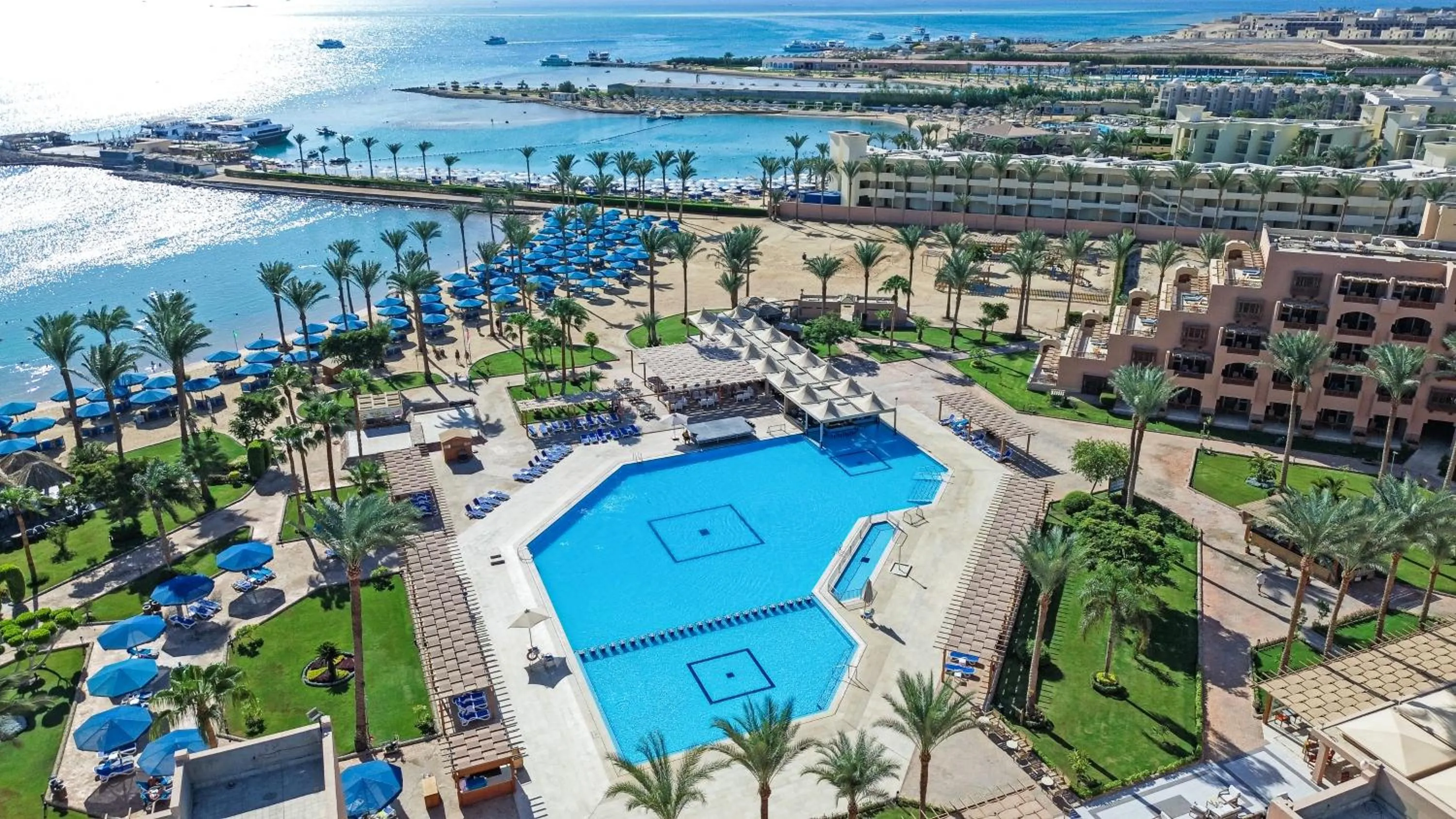 Property building in Continental Hotel Hurghada