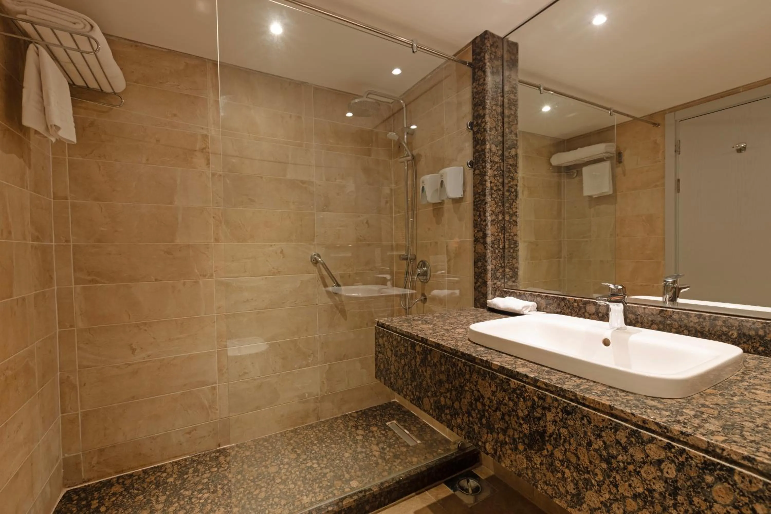 Bathroom in Continental Hotel Hurghada