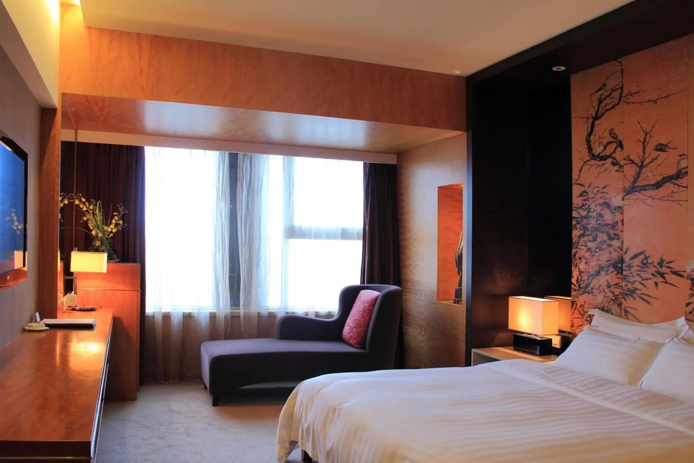 Bed in Grand Mercure Dongguan Humen