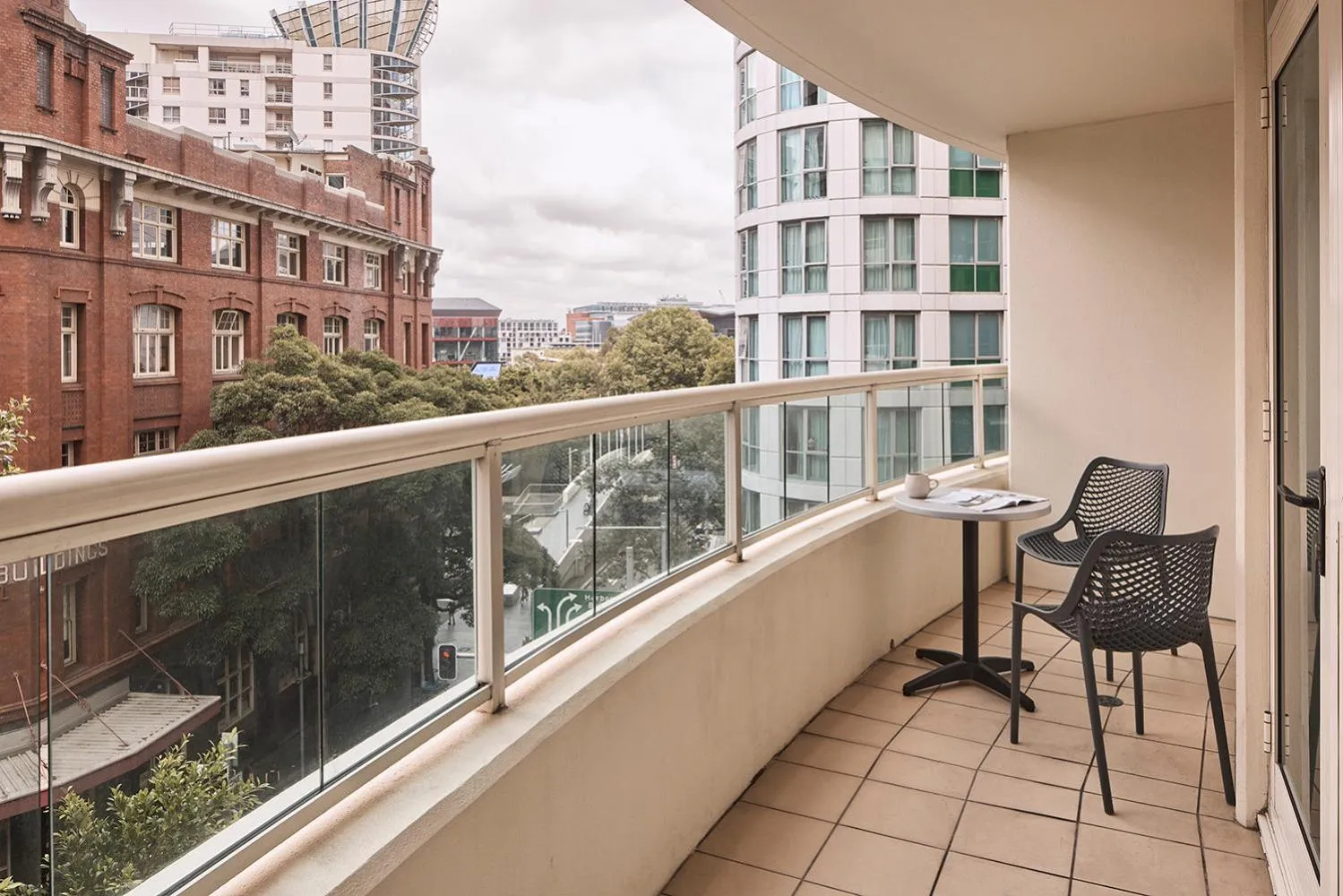Balcony/Terrace in Rydges Darling Square Apartment Hotel