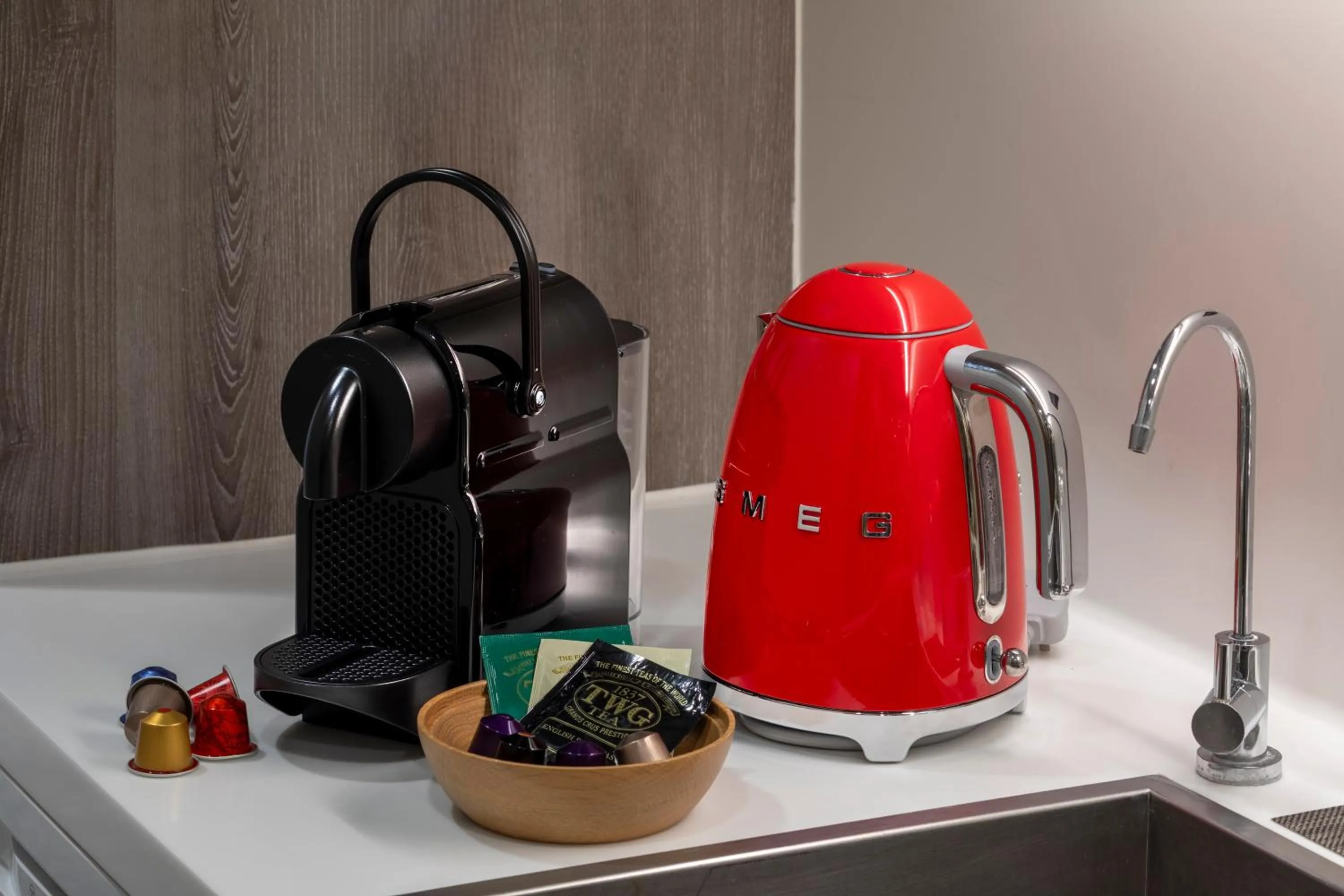 Coffee/tea facilities in Fraser Suites Singapore