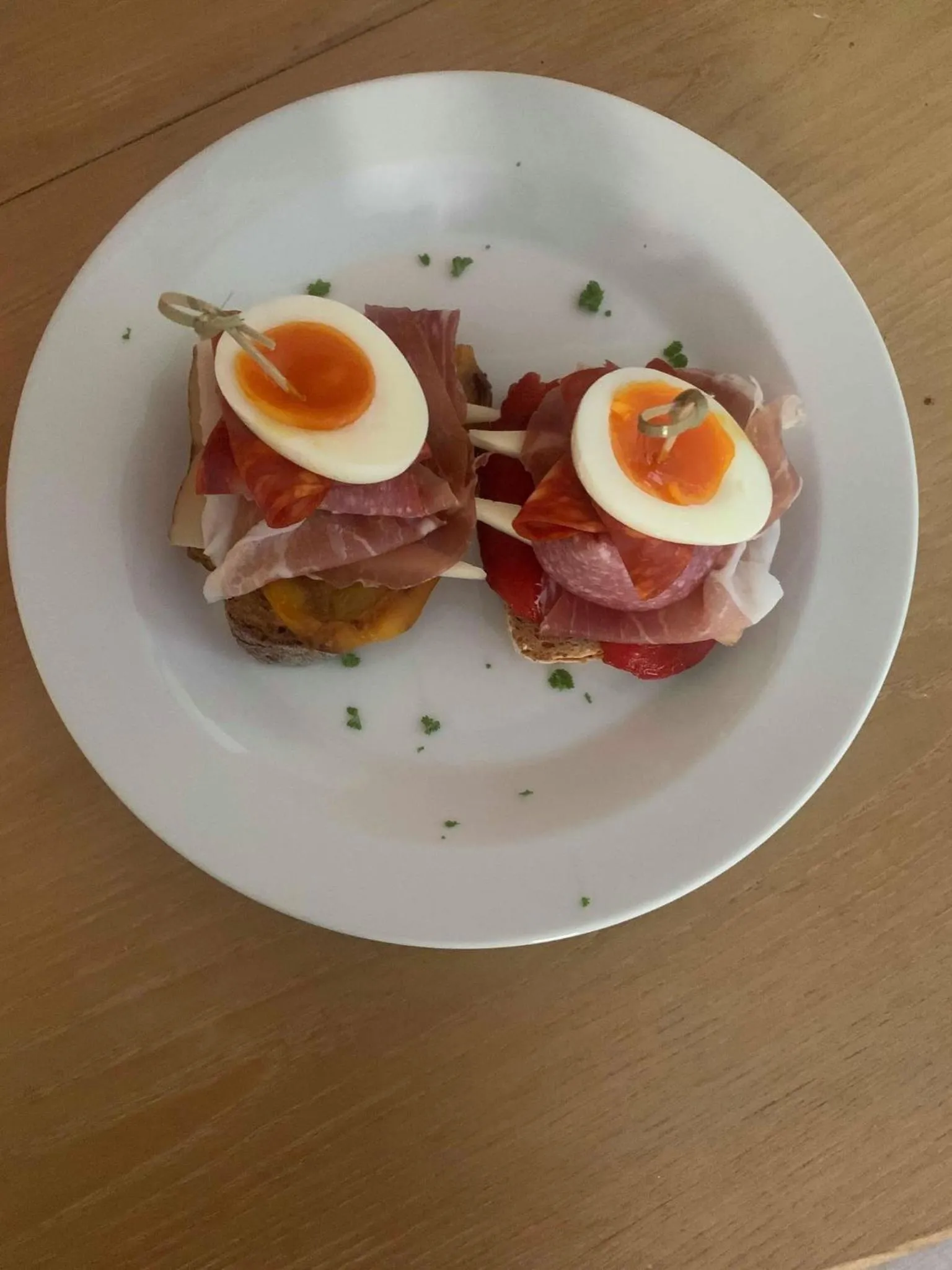 Breakfast in Glendale View