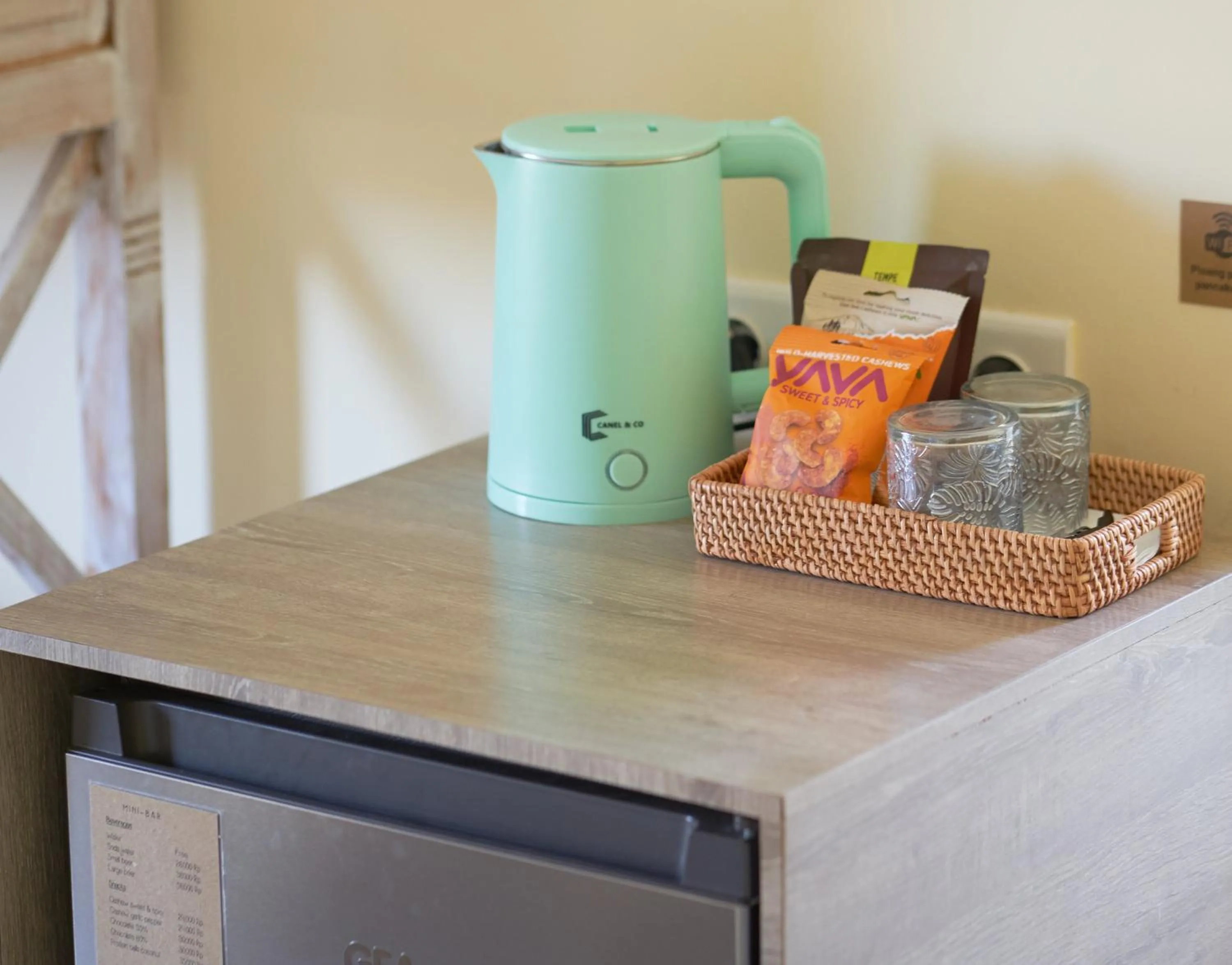 Coffee/tea facilities in ISLA INDAH RETREAT boutique hotel