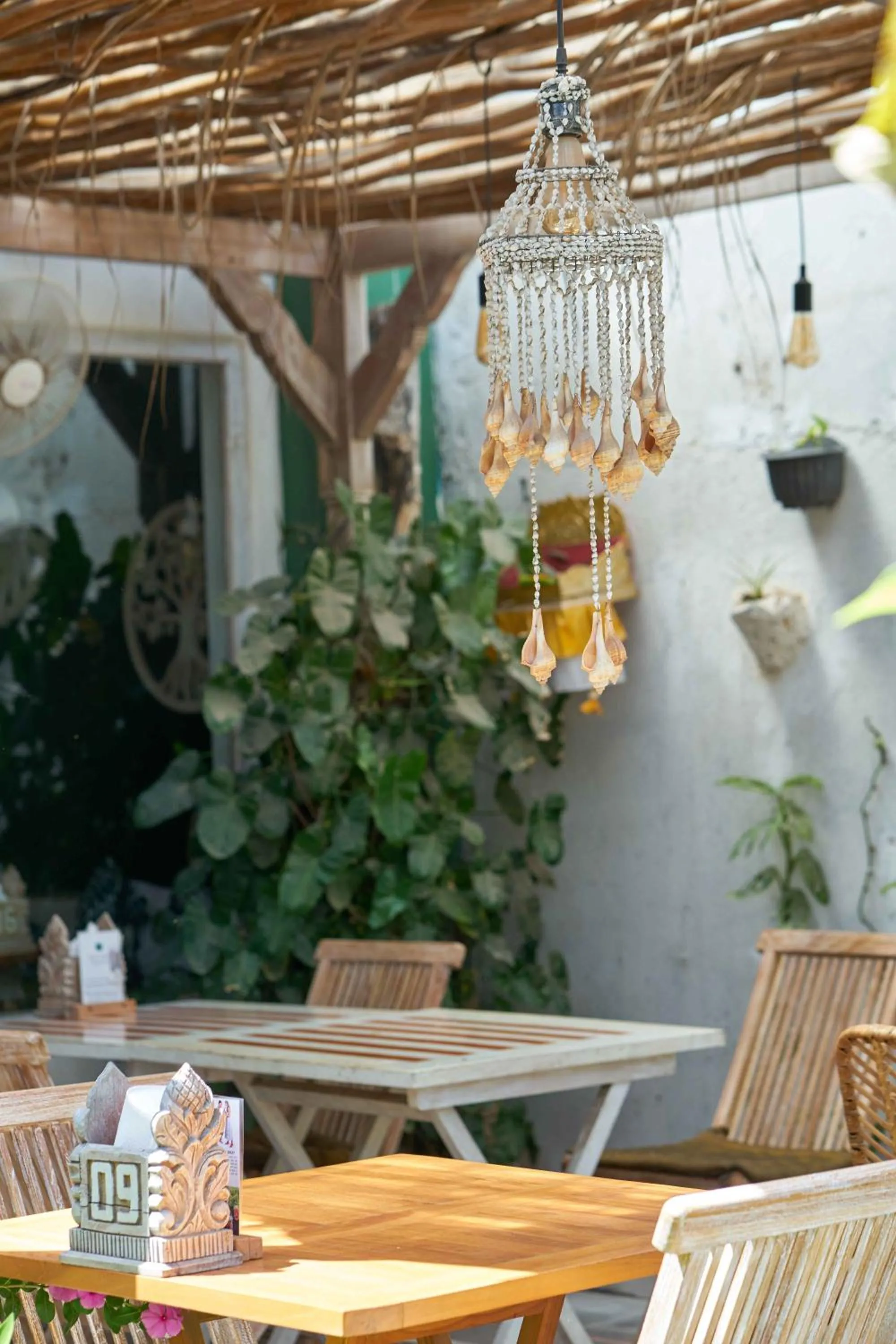 Seating area in ISLA INDAH RETREAT boutique hotel