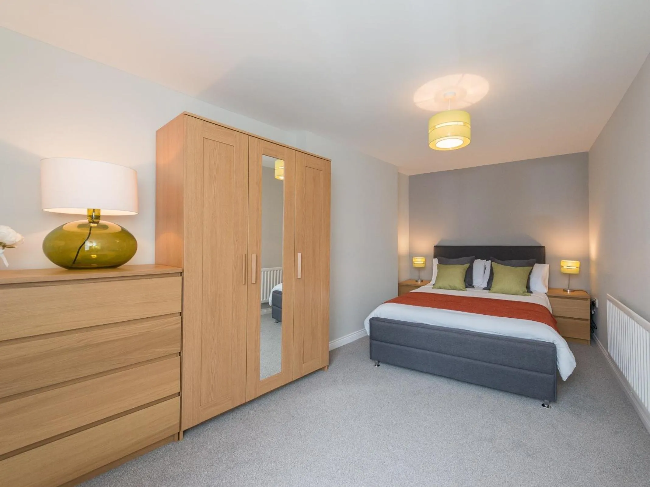 Bedroom, Bed in Hamilton House Holiday Apartment