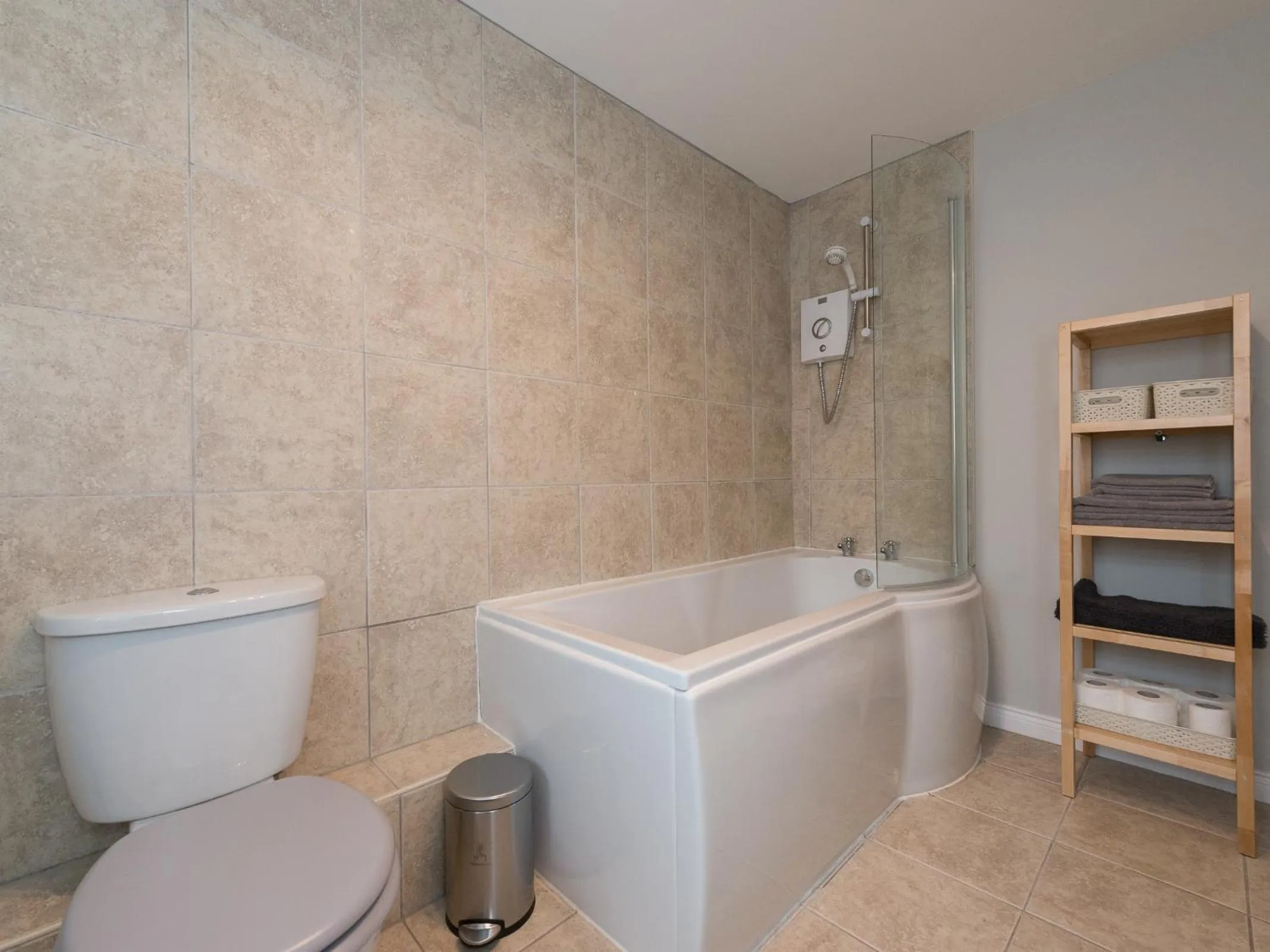 Bathroom in Hamilton House Holiday Apartment