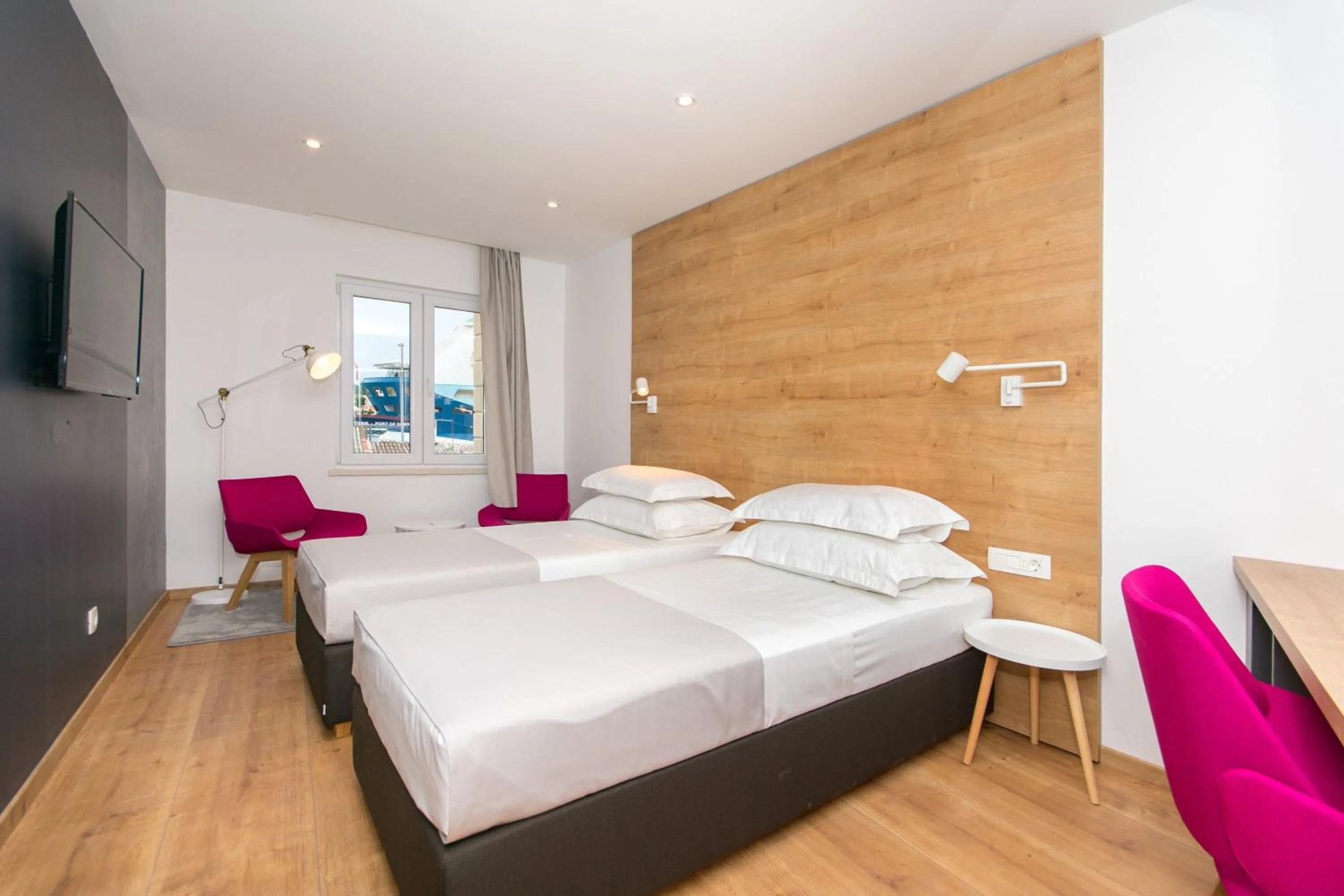 Bedroom, Bed in Ora Luxury Rooms