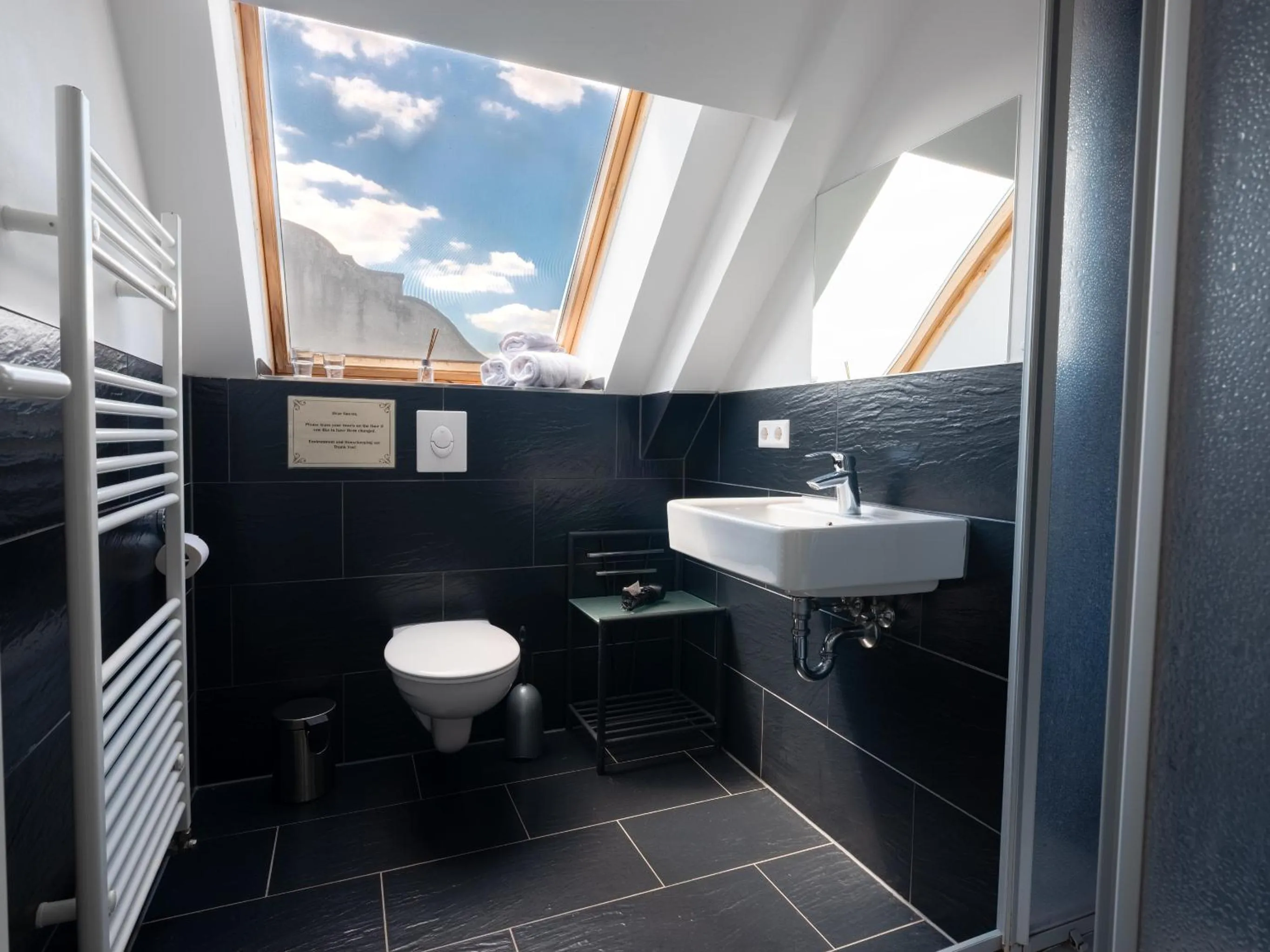 Bathroom in Ballhaus Berlin Hostel