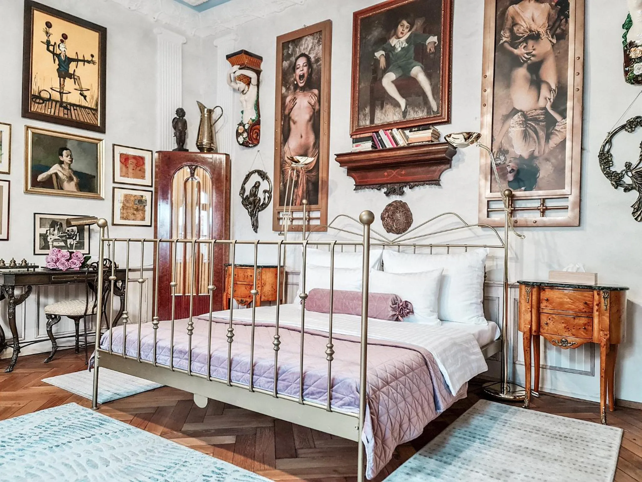 Photo of the whole room, Bed in Divná pani Luxury Gallery Rooms