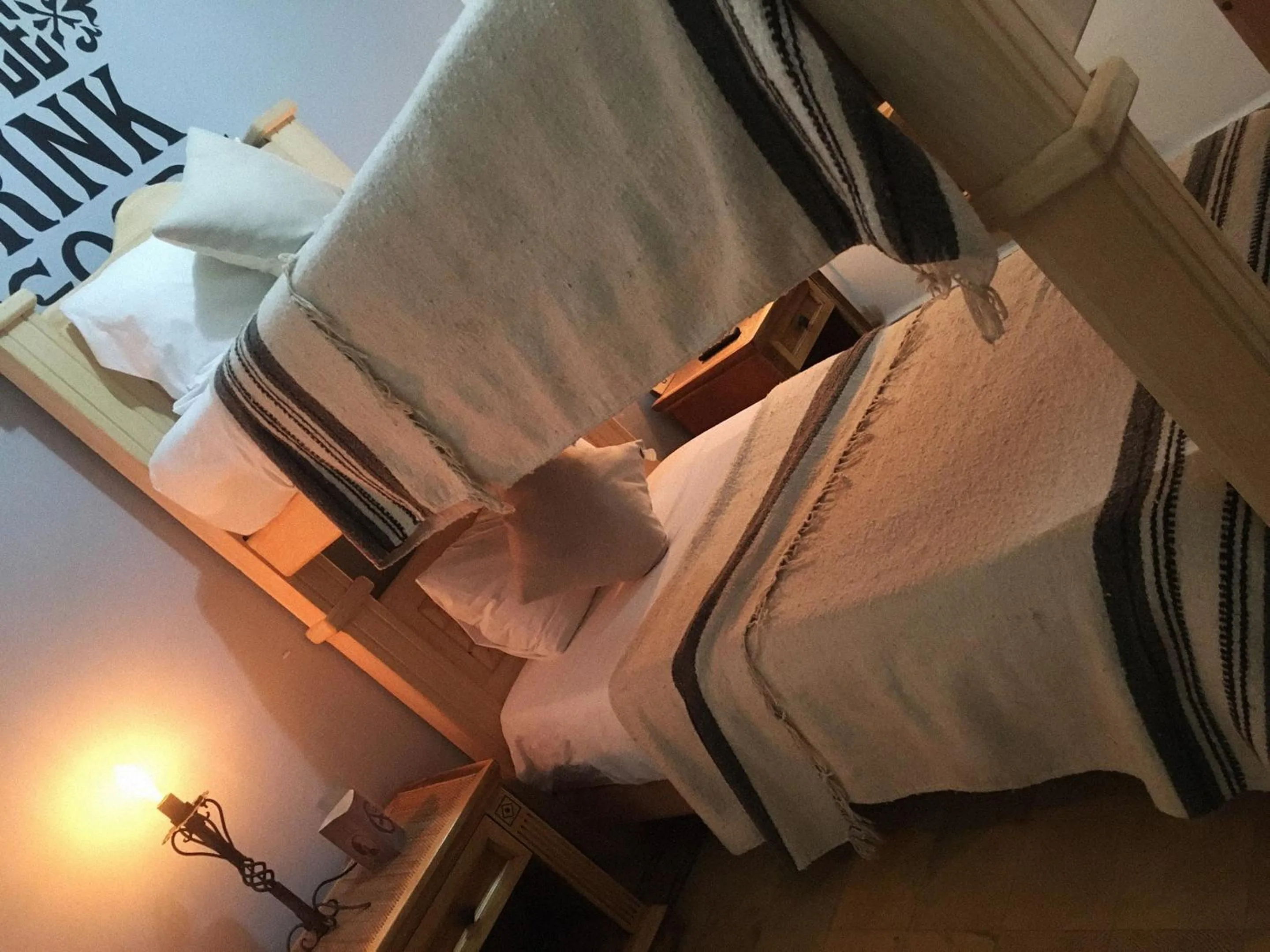 Bedroom, Bed in Mala Vecindad Beer Hotel