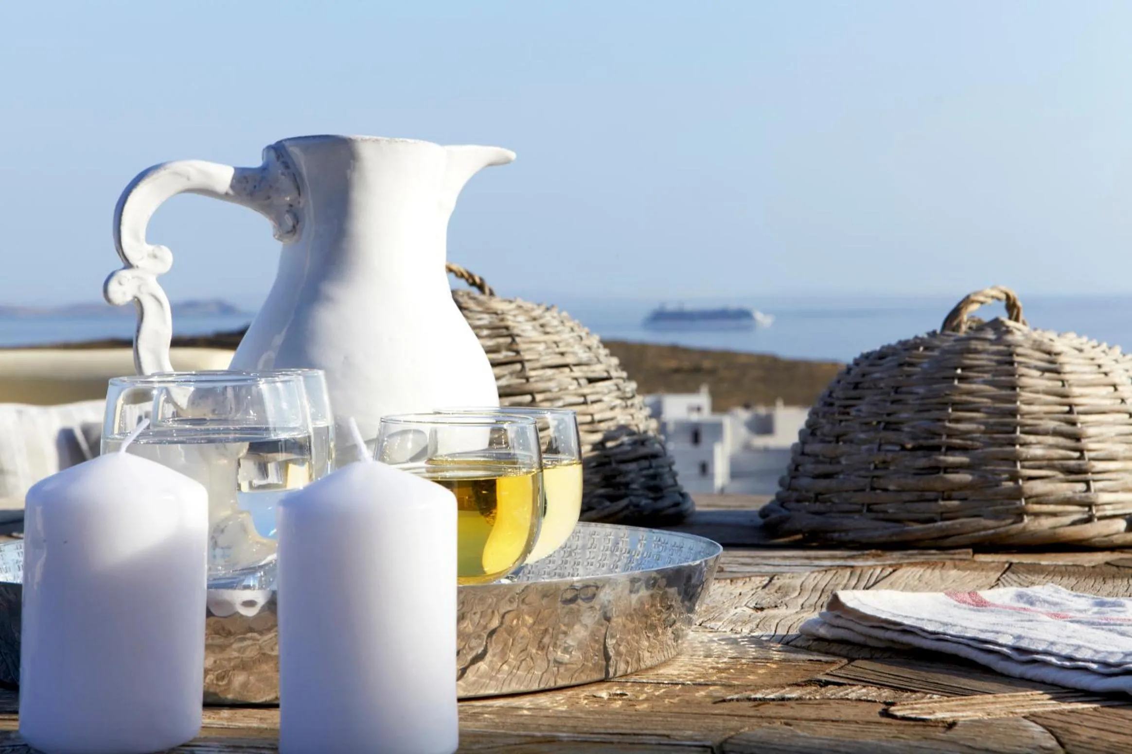 Drinks in Diles & Rinies