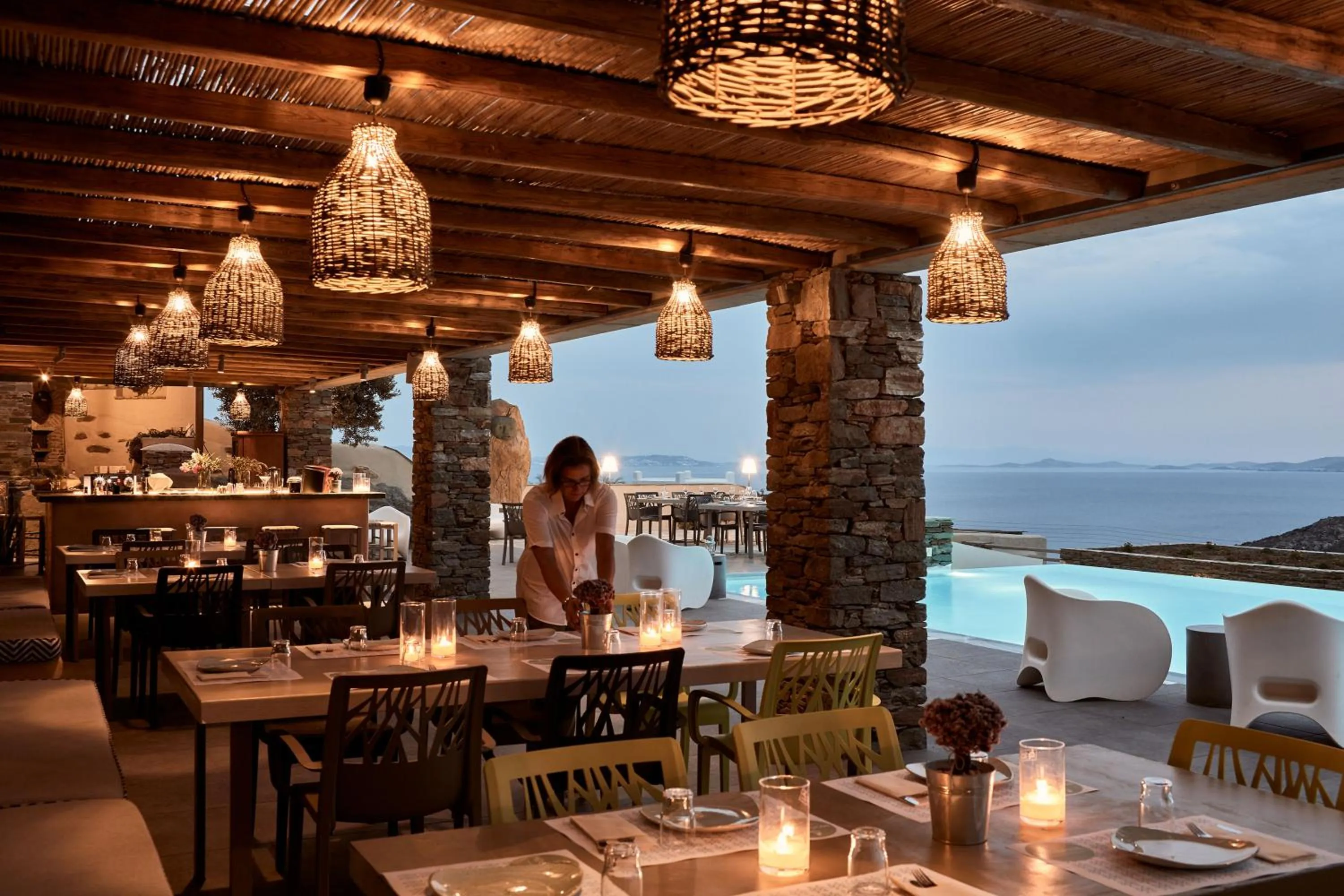 Dinner in Diles & Rinies