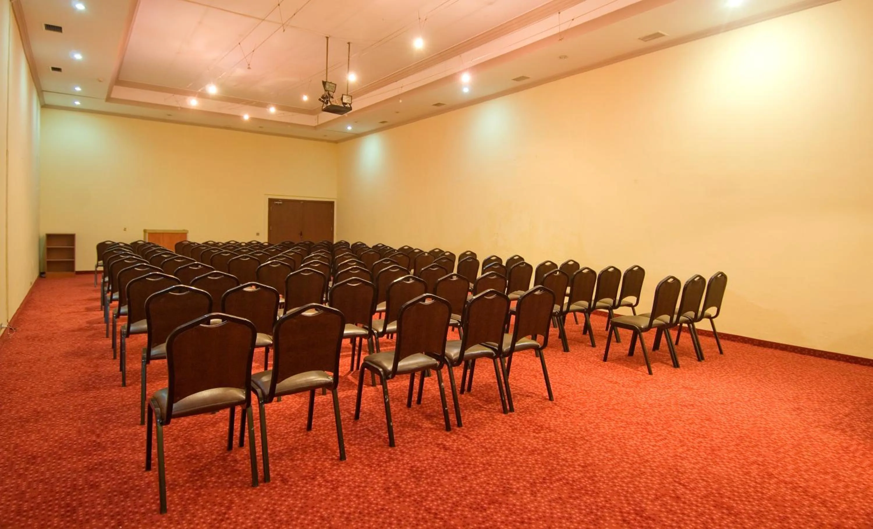 Meeting/conference room in Club Hotel Sunbel