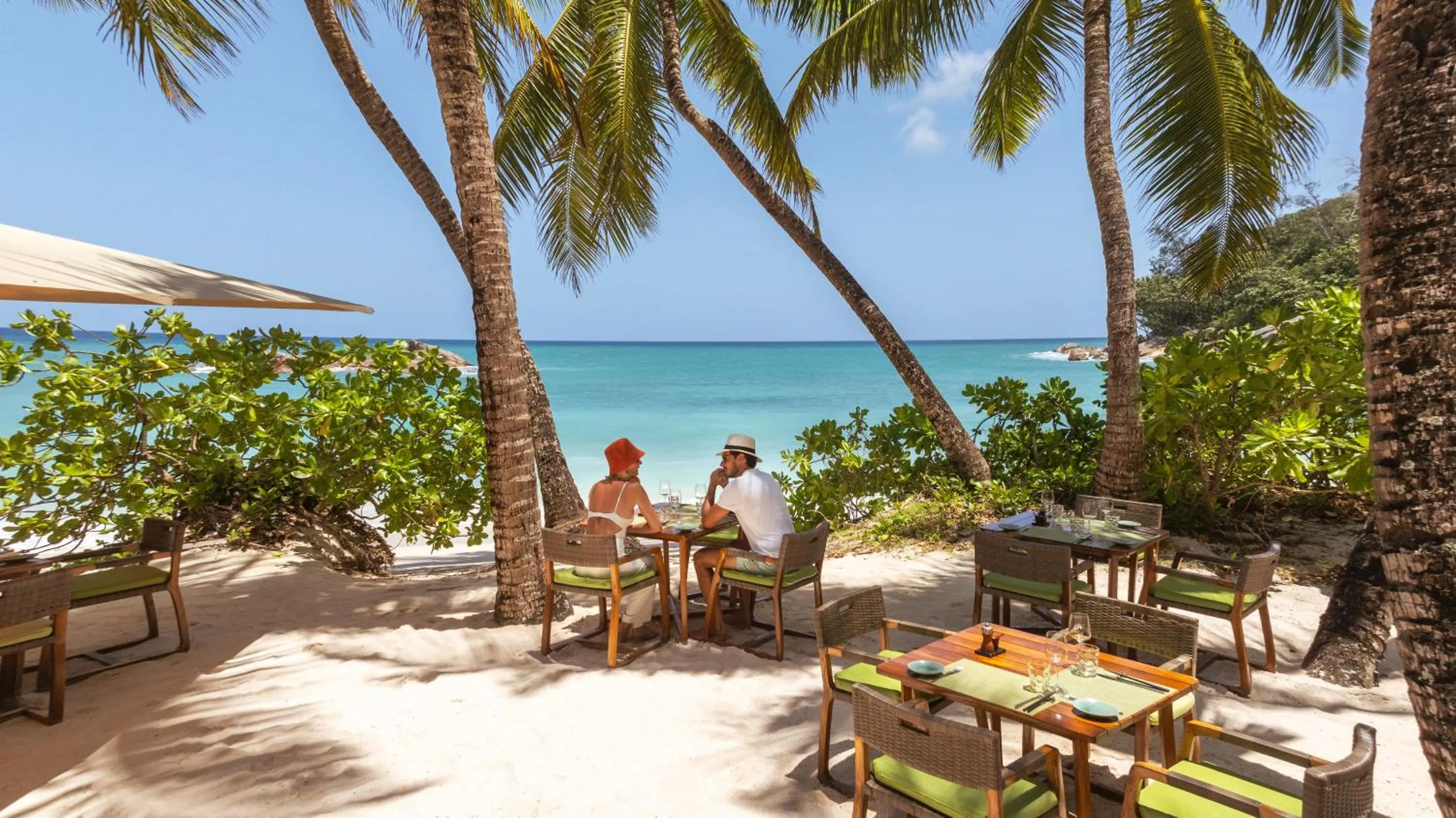 Restaurant/places to eat in Constance Lemuria