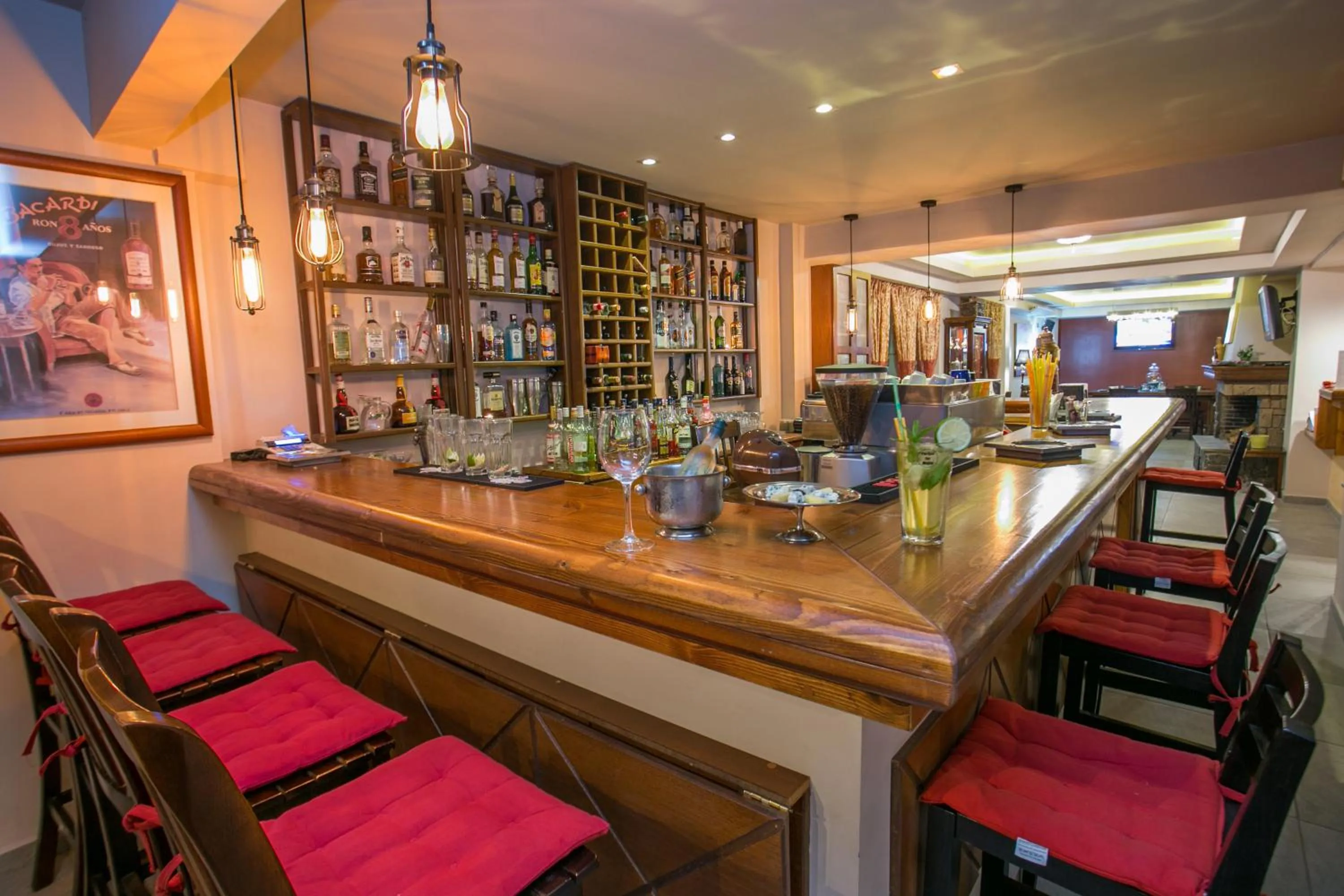 Lounge or bar in Thalassies