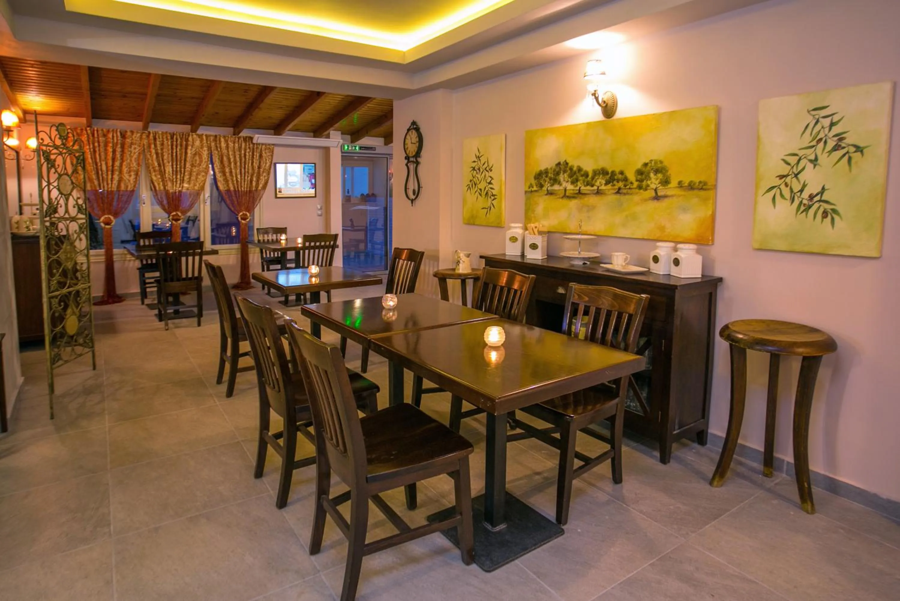 Lobby or reception in Thalassies