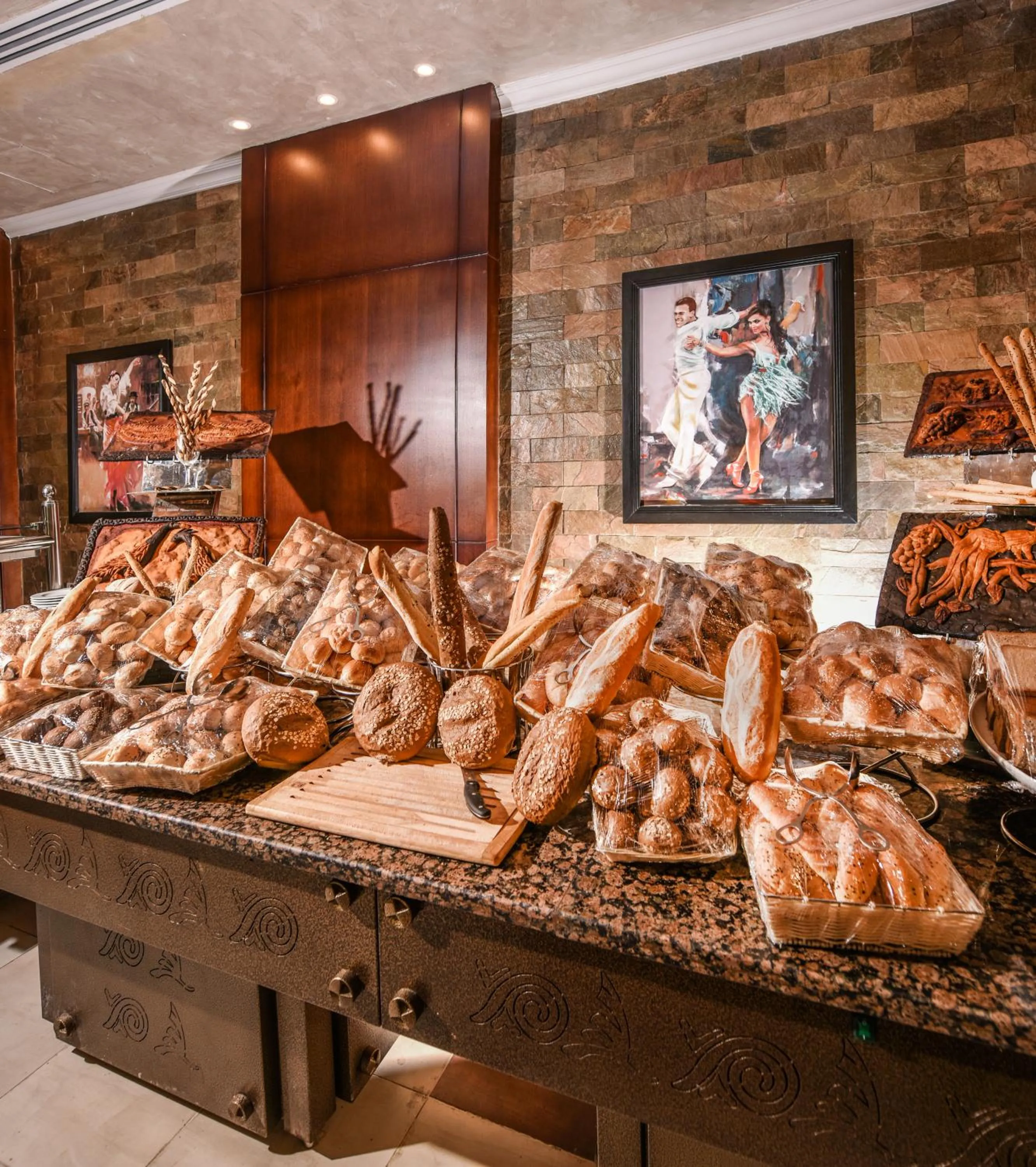 Food and drinks in Tolip North Coast Hotel